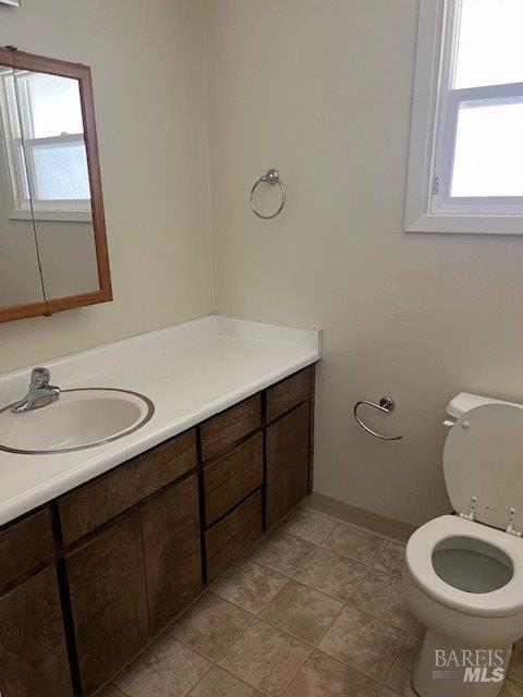 Detail Gallery Image 4 of 10 For 689 Plum Dr, Santa Rosa,  CA 95404 - – Beds | – Baths
