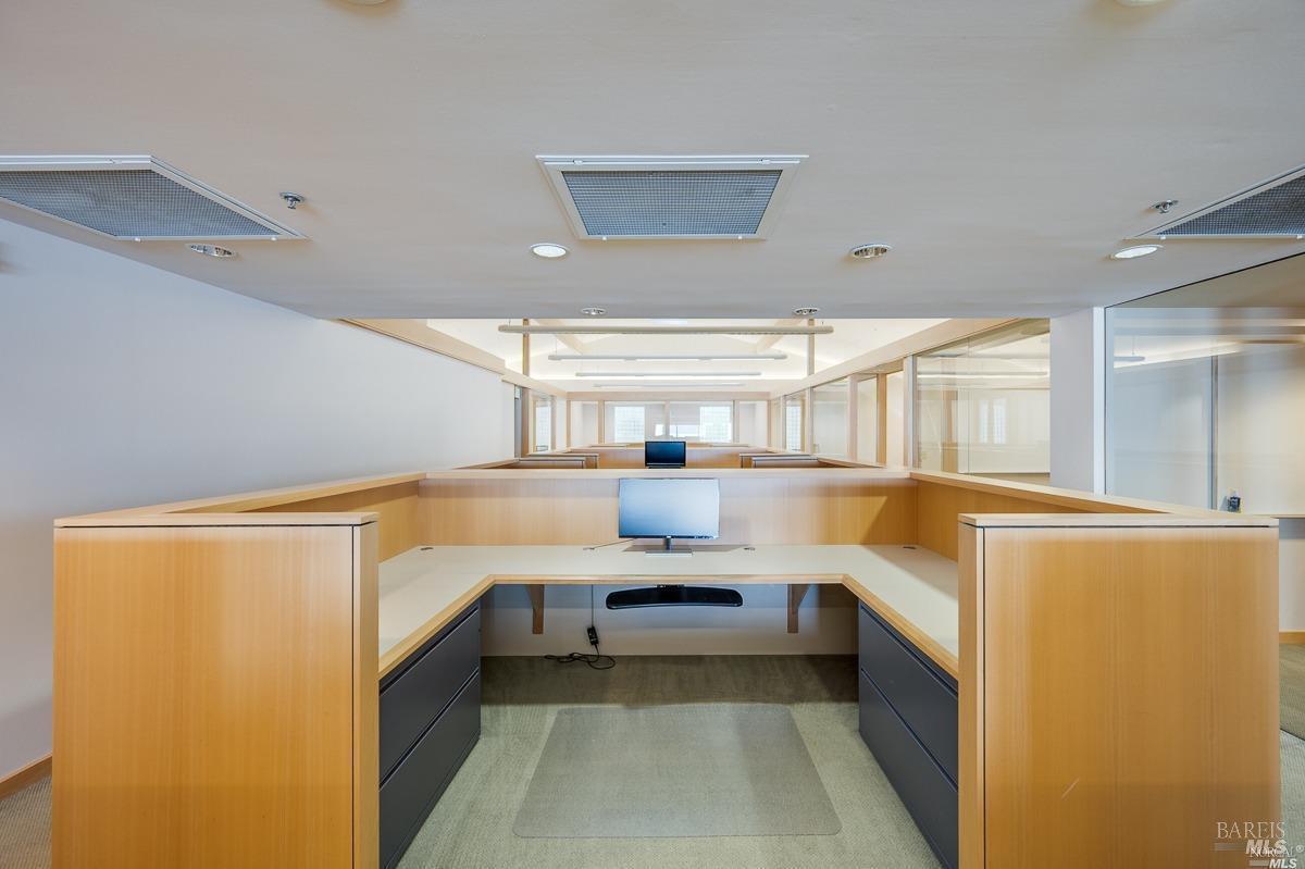 Detail Gallery Image 23 of 37 For 599 Bridgeway Unkn, Sausalito,  CA 94965 - – Beds | – Baths