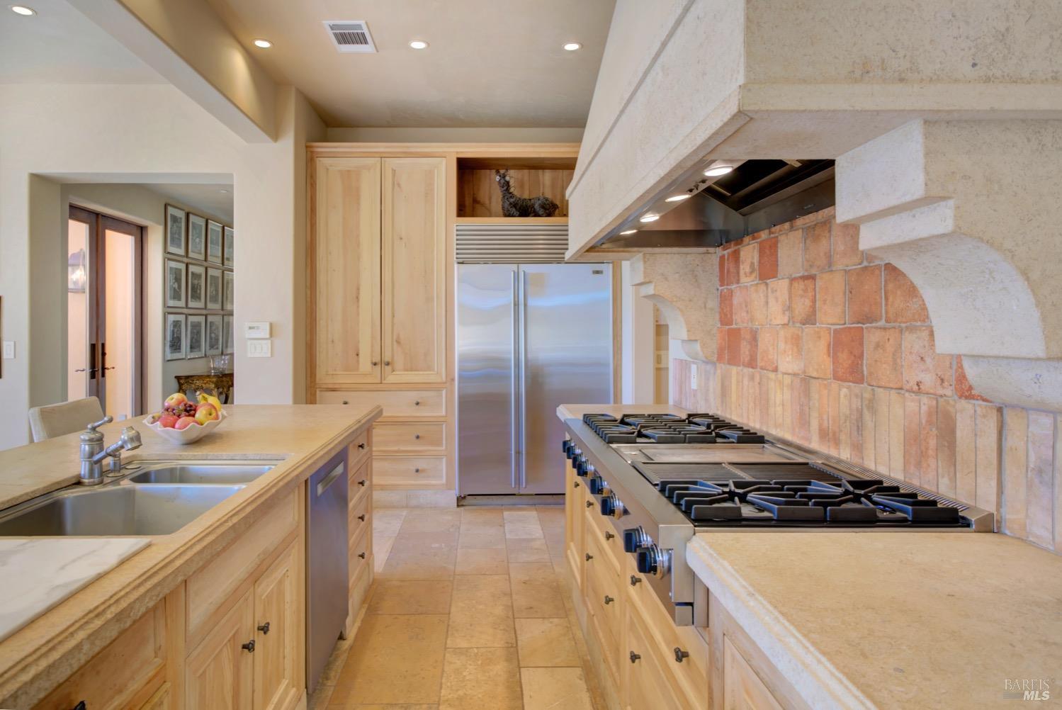 Detail Gallery Image 19 of 98 For 8320 Franz Valley Rd, Calistoga,  CA 94515 - 8 Beds | 8/2 Baths