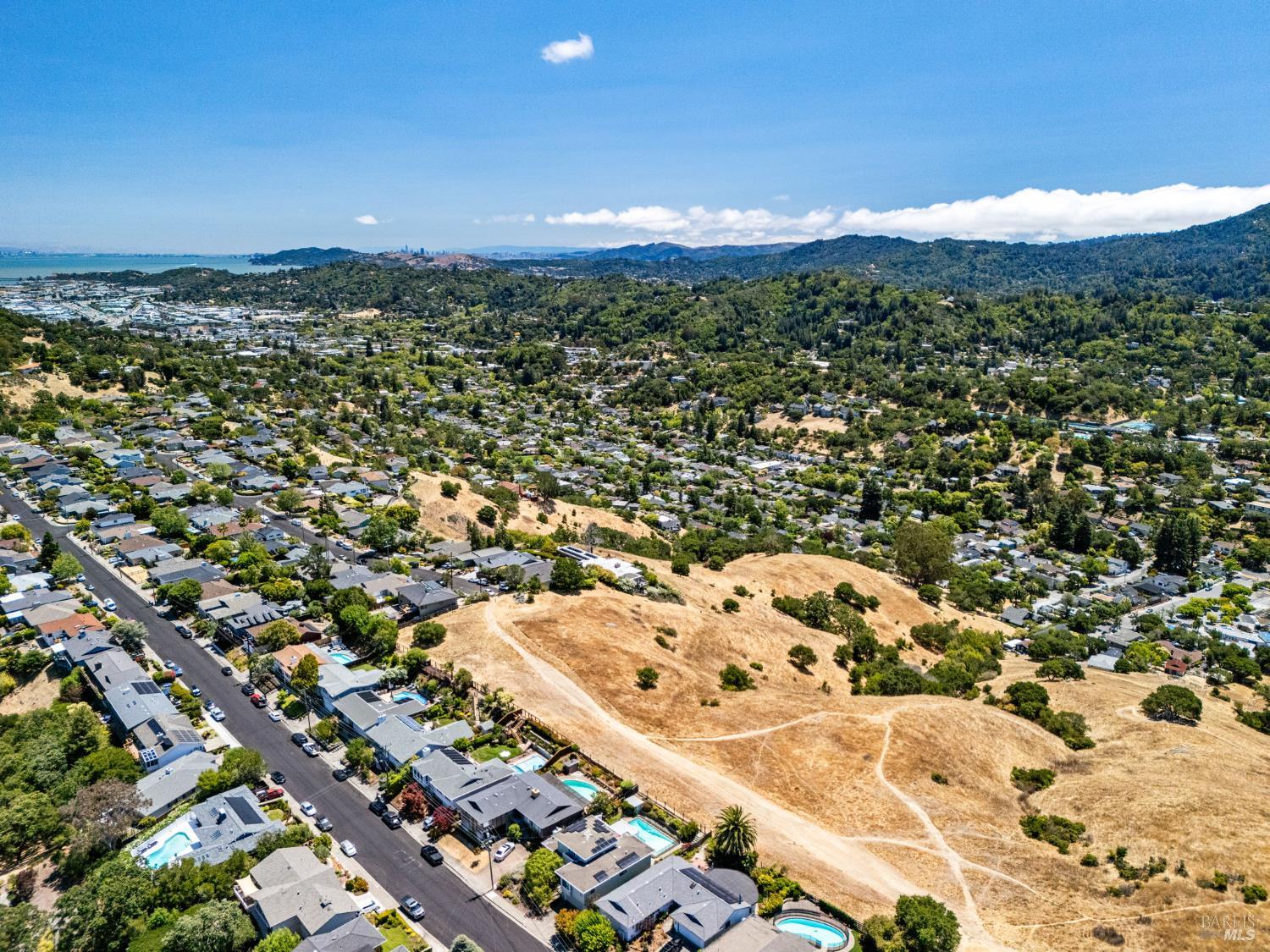 Detail Gallery Image 69 of 75 For 34 Crestwood Dr, San Rafael,  CA 94901 - 4 Beds | 3 Baths