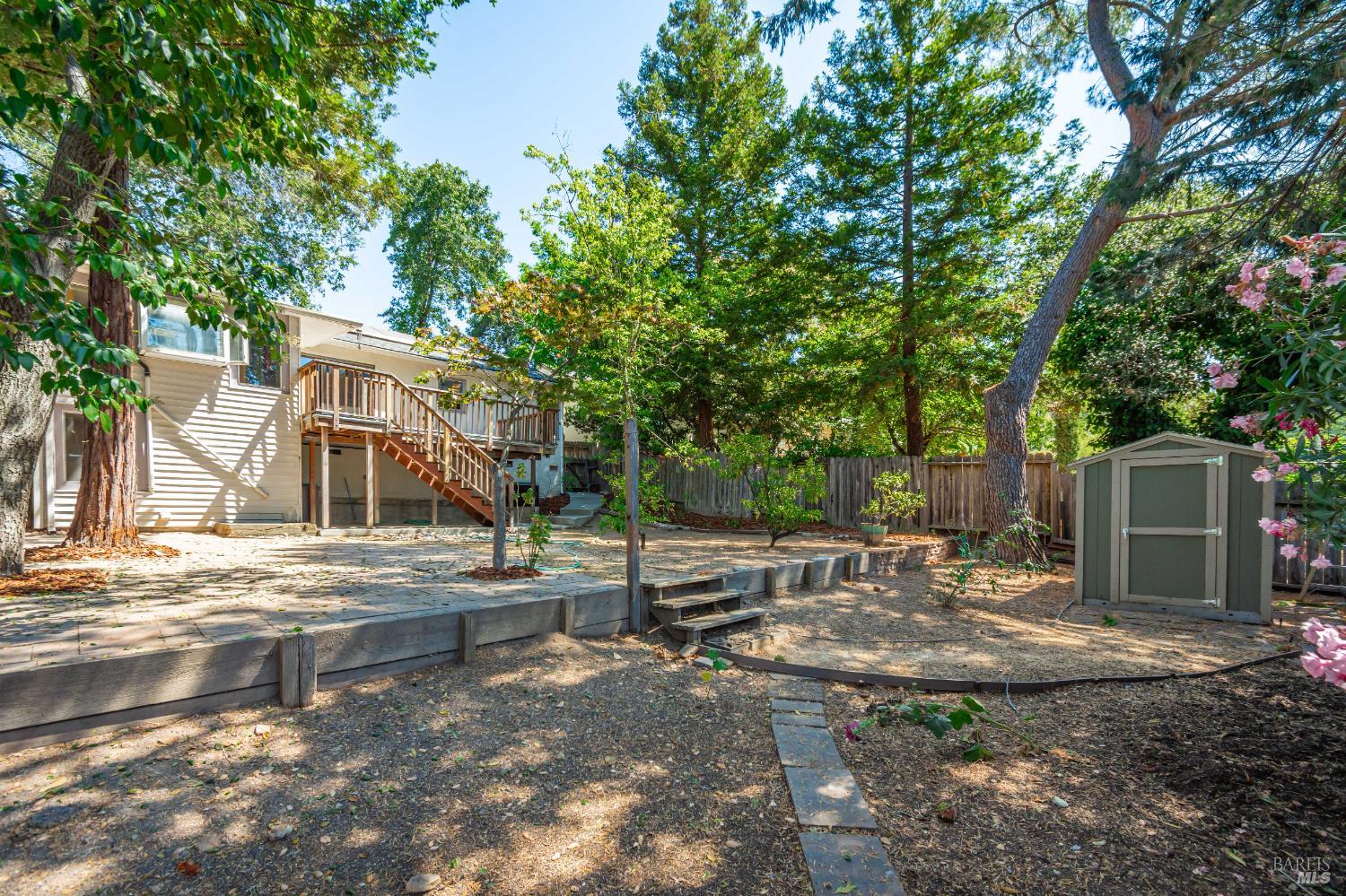 Detail Gallery Image 7 of 53 For 431 E Berna Ave, Napa,  CA 94559 - 3 Beds | 2 Baths