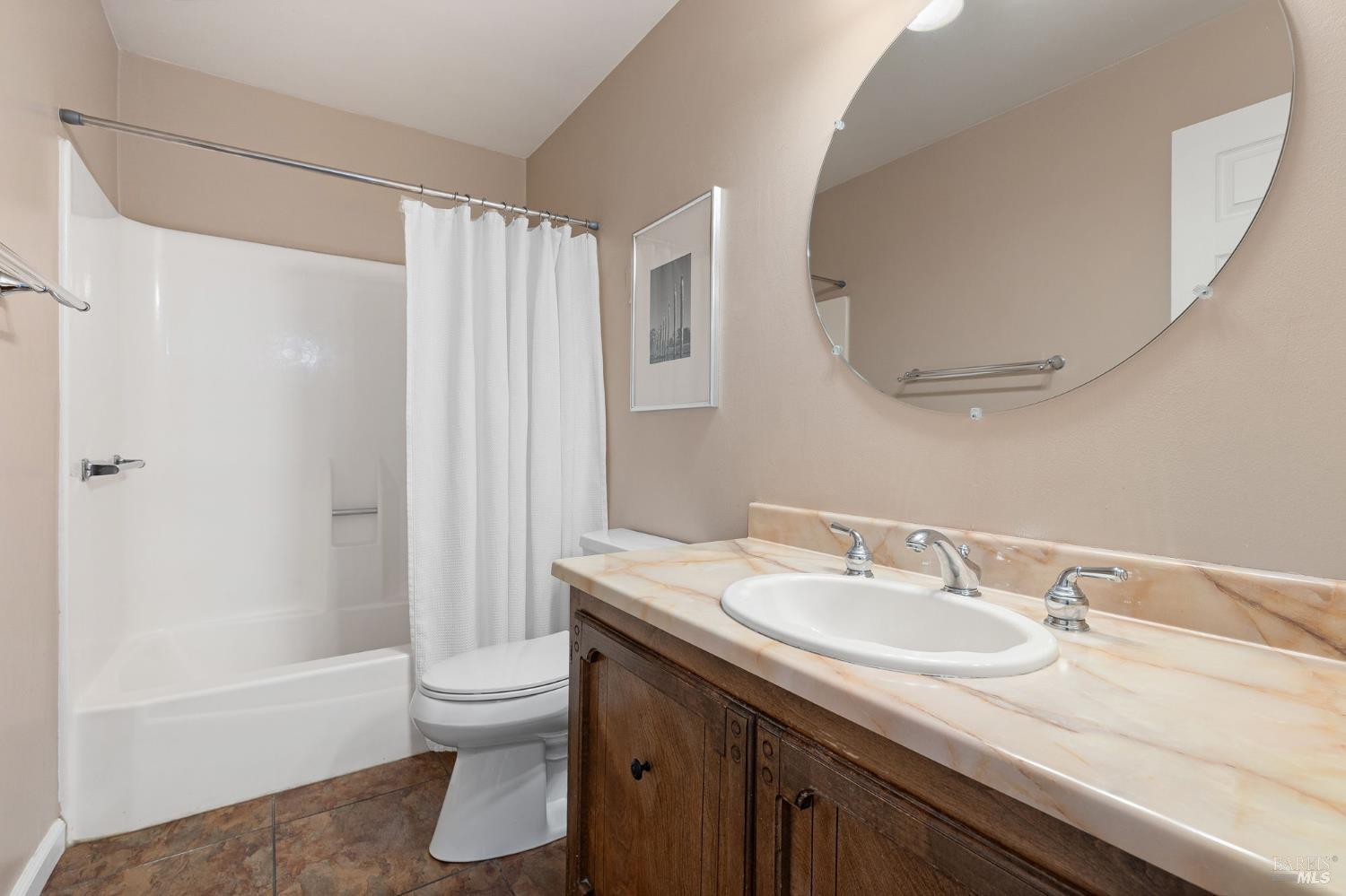 Detail Gallery Image 20 of 43 For 185 Salinas Dr, Vacaville,  CA 95688 - 3 Beds | 2 Baths