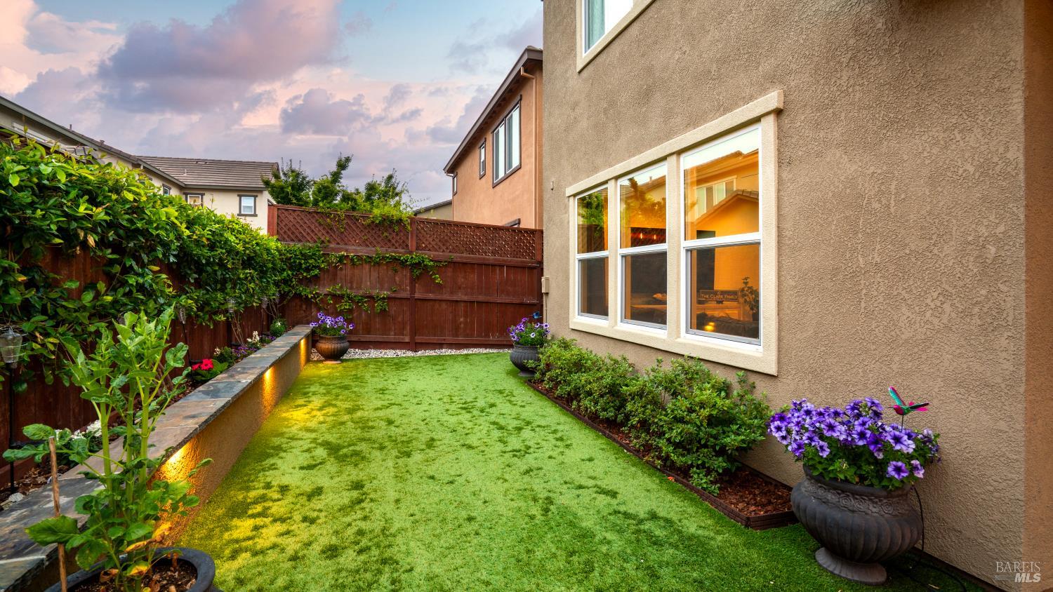 Detail Gallery Image 41 of 51 For 1504 Keats Pl, Rohnert Park,  CA 94928 - 4 Beds | 3 Baths