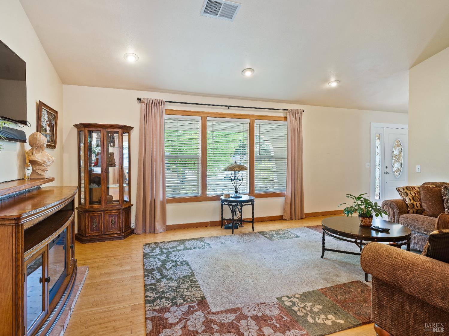 Detail Gallery Image 29 of 47 For 1512 Mayflower Pl, Santa Rosa,  CA 95403 - 3 Beds | 2 Baths