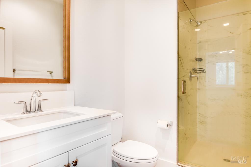 Detail Gallery Image 7 of 29 For 2580 Peterson Creek Dr, Santa Rosa,  CA 95403 - 4 Beds | 3 Baths