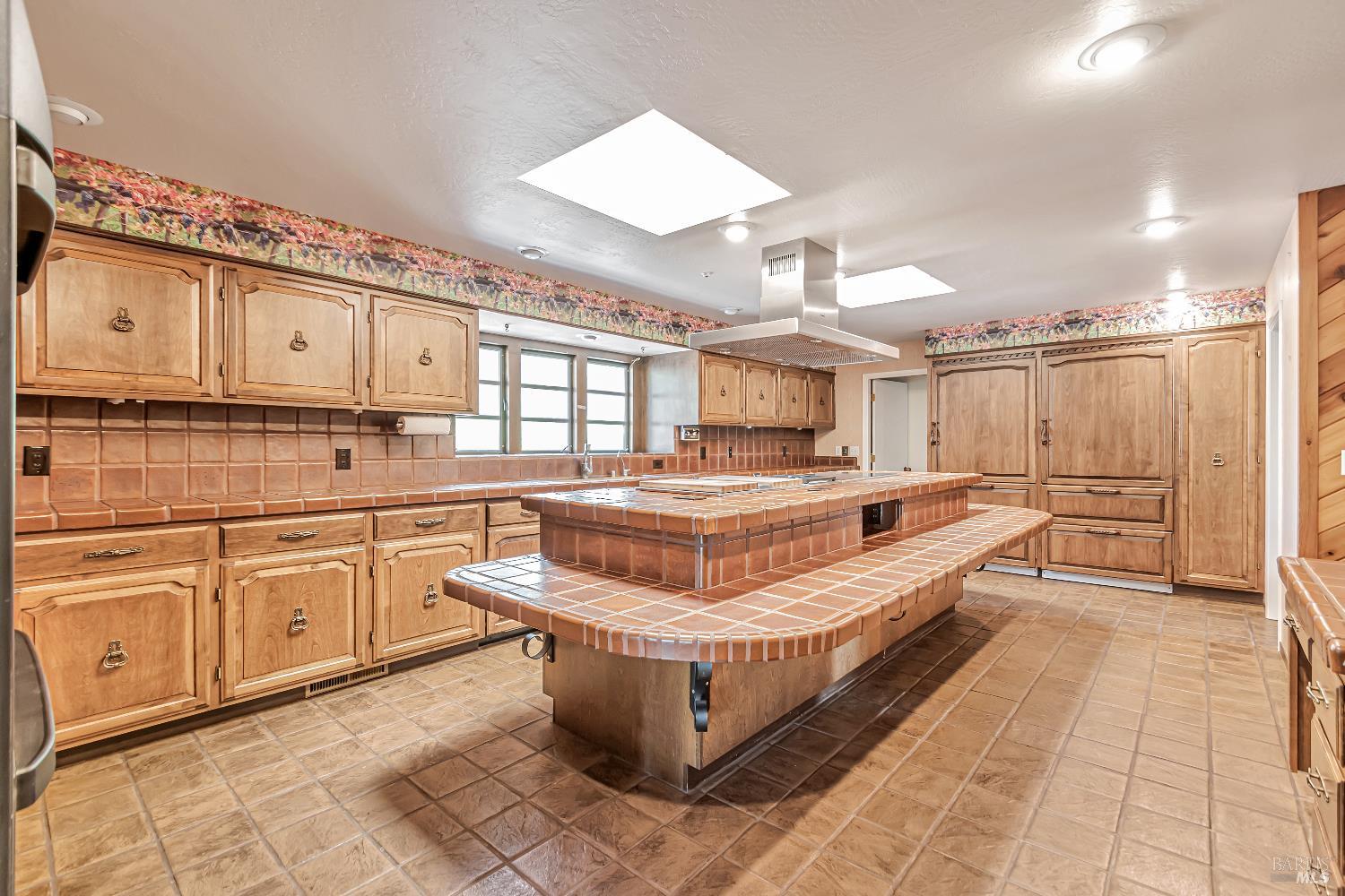Detail Gallery Image 22 of 63 For 3415 Harrison Grade Rd, Sebastopol,  CA 95472 - 3 Beds | 3 Baths