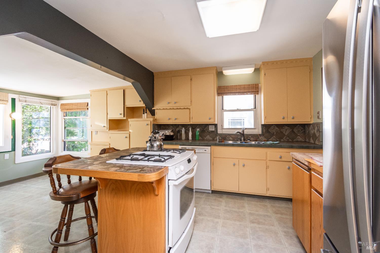 Detail Gallery Image 25 of 53 For 431 E Berna Ave, Napa,  CA 94559 - 3 Beds | 2 Baths