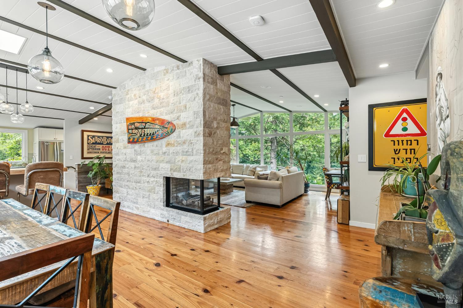 Detail Gallery Image 5 of 63 For 31 Glen Dr, Mill Valley,  CA 94941 - 4 Beds | 4 Baths