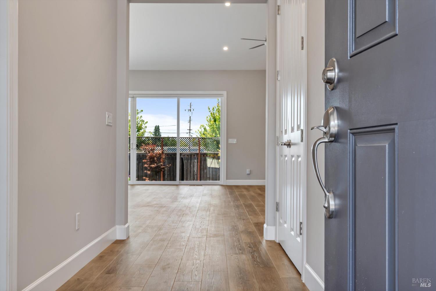 Detail Gallery Image 11 of 34 For 4716 Paulette Pl, Santa Rosa,  CA 95403 - 3 Beds | 2 Baths