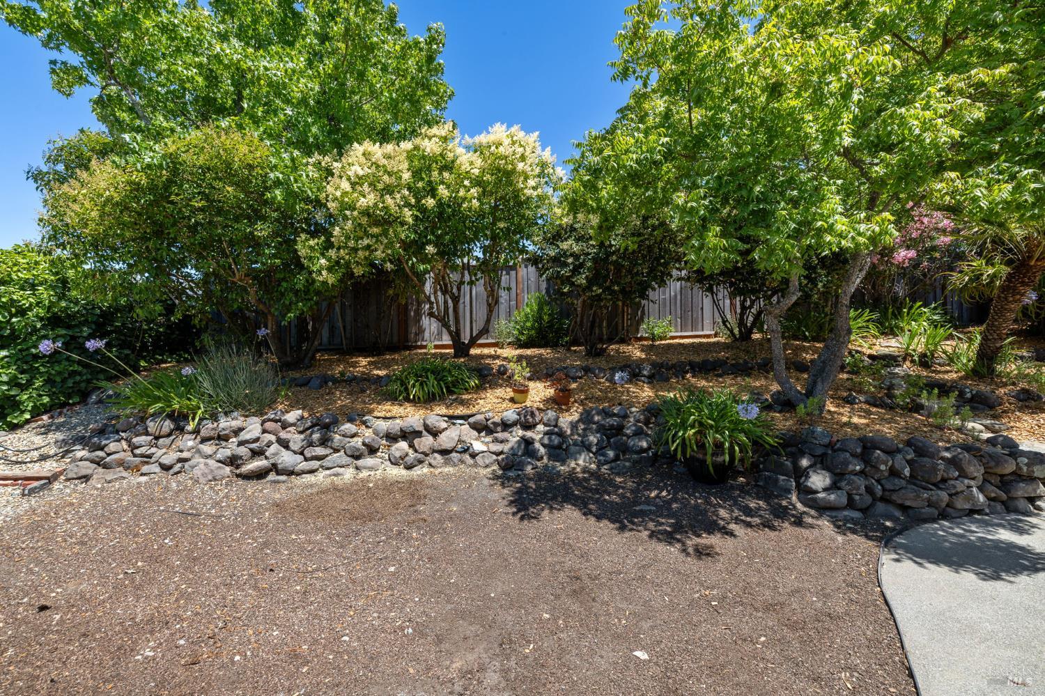 Detail Gallery Image 52 of 75 For 34 Crestwood Dr, San Rafael,  CA 94901 - 4 Beds | 3 Baths