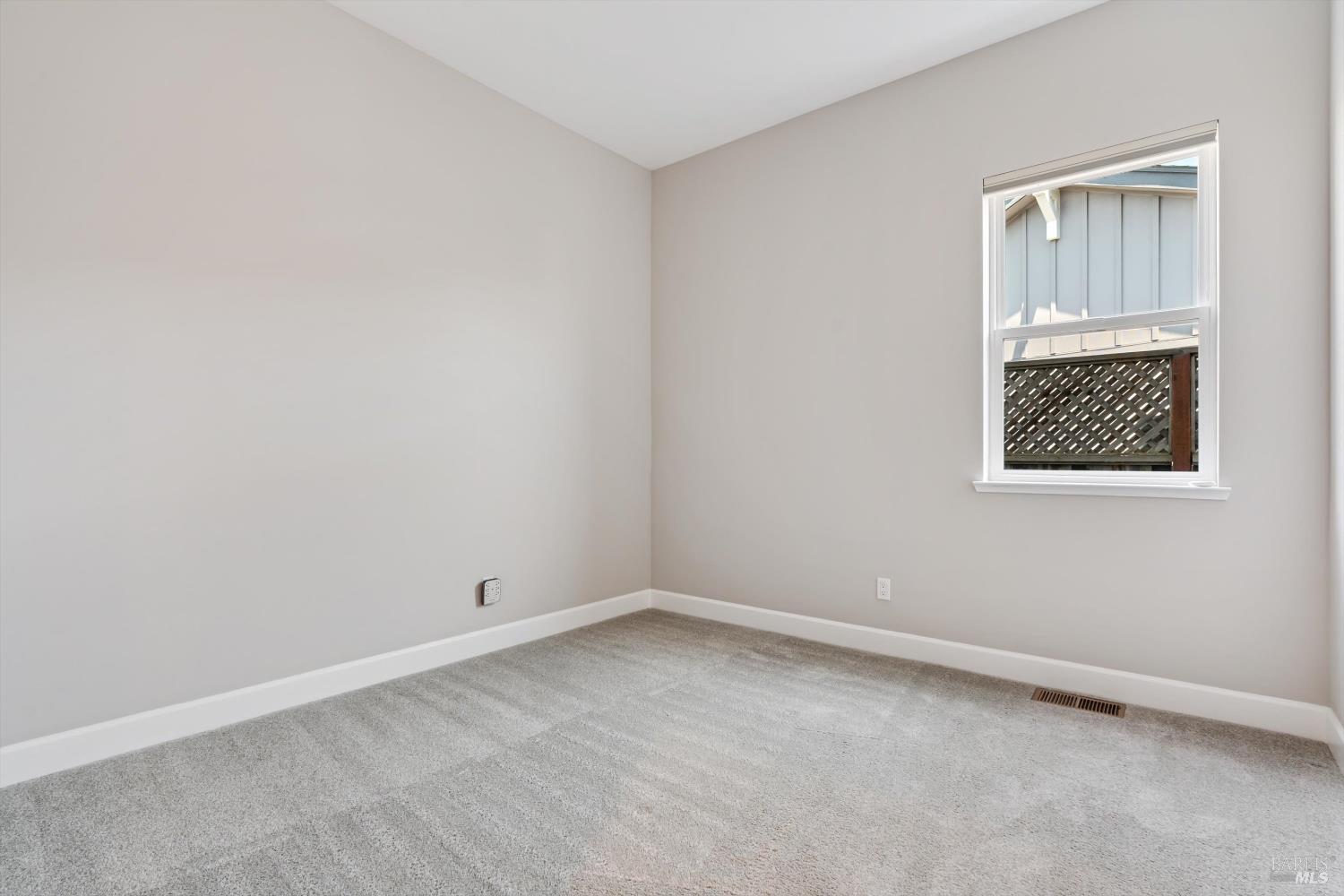 Detail Gallery Image 15 of 34 For 4716 Paulette Pl, Santa Rosa,  CA 95403 - 3 Beds | 2 Baths