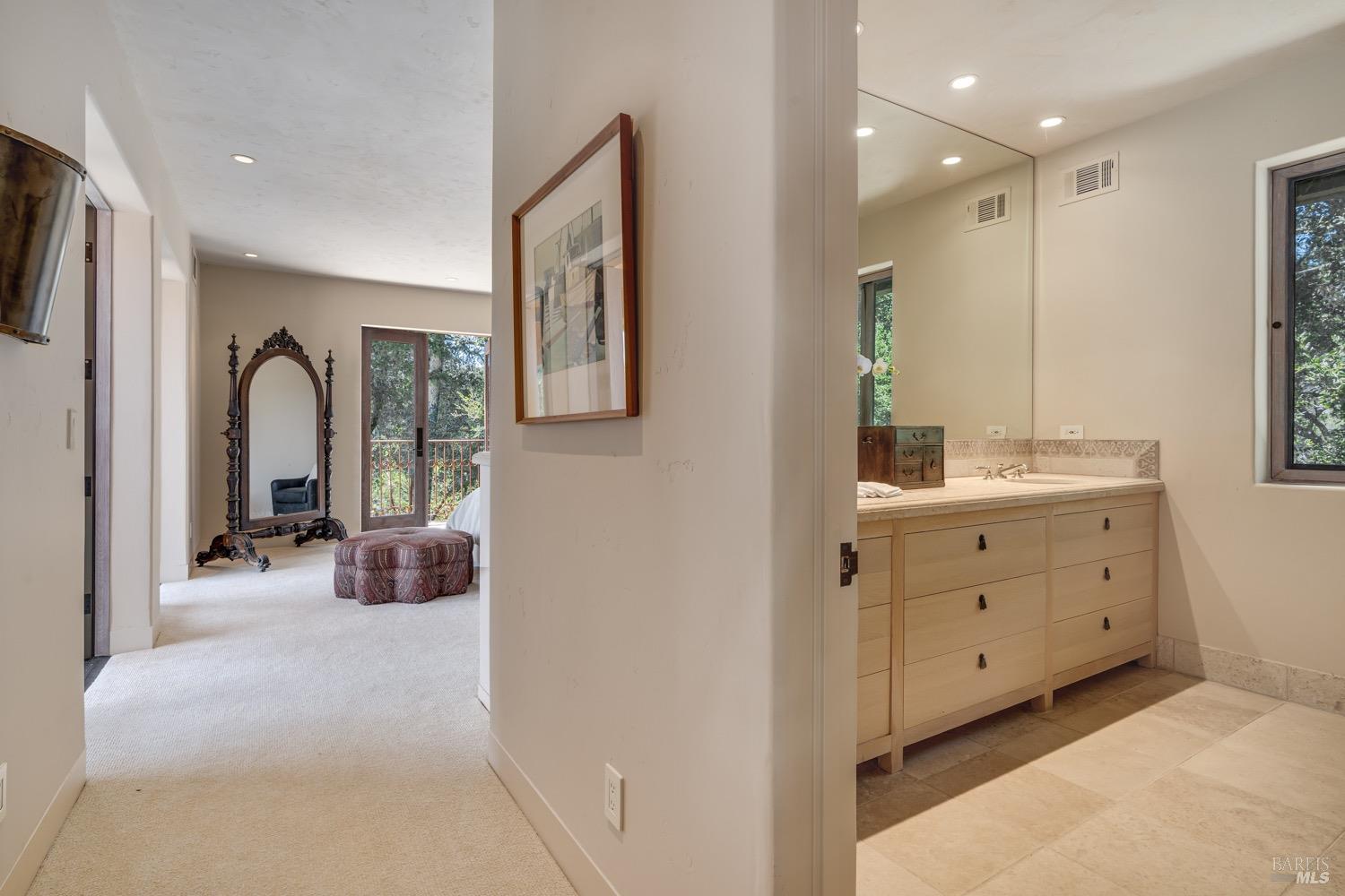 Detail Gallery Image 28 of 98 For 8320 Franz Valley Rd, Calistoga,  CA 94515 - 8 Beds | 8/2 Baths