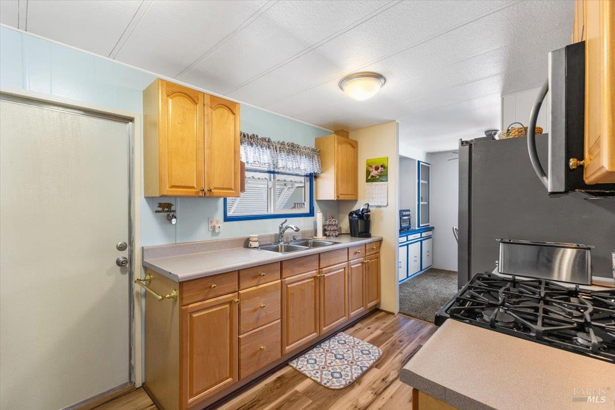 Detail Gallery Image 12 of 26 For 211 W Seven Flags Cir, Sonoma,  CA 95476 - 2 Beds | 2 Baths