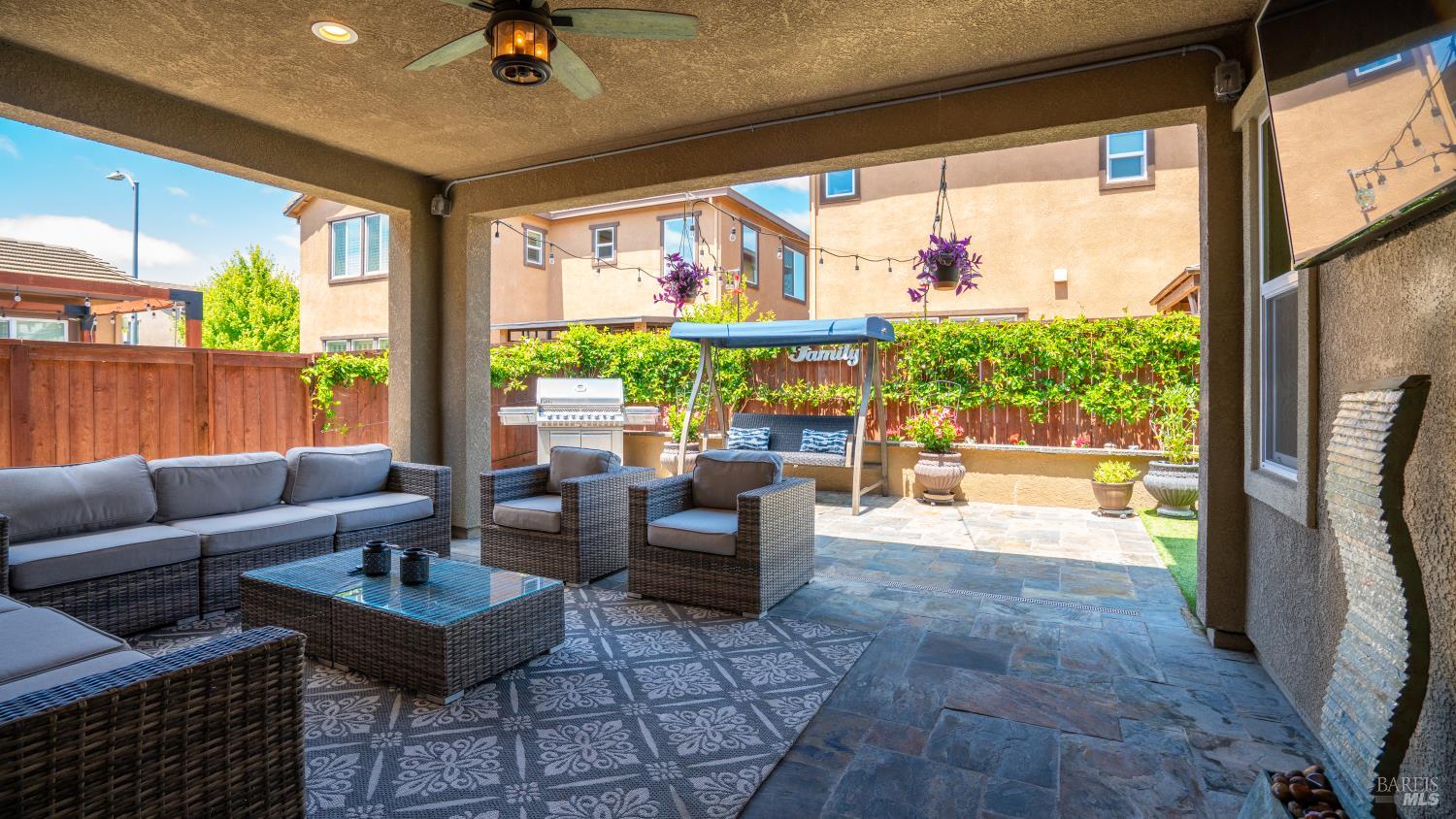 Detail Gallery Image 45 of 51 For 1504 Keats Pl, Rohnert Park,  CA 94928 - 4 Beds | 3 Baths