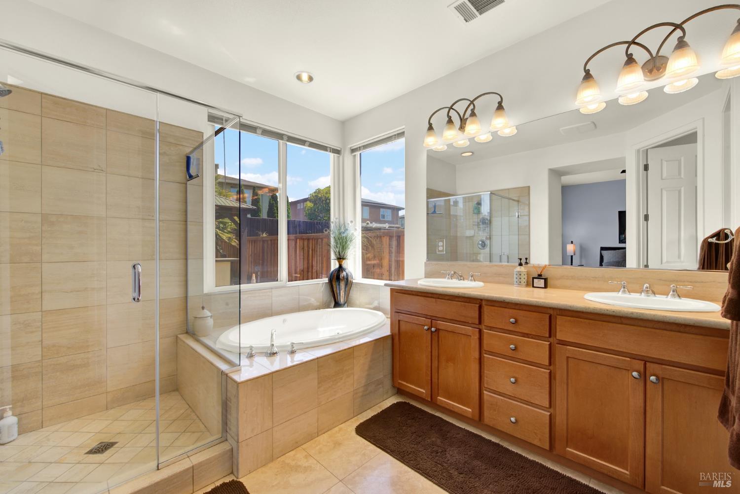 Detail Gallery Image 33 of 94 For 505 Arguello Dr, Benicia,  CA 94510 - 4 Beds | 3 Baths