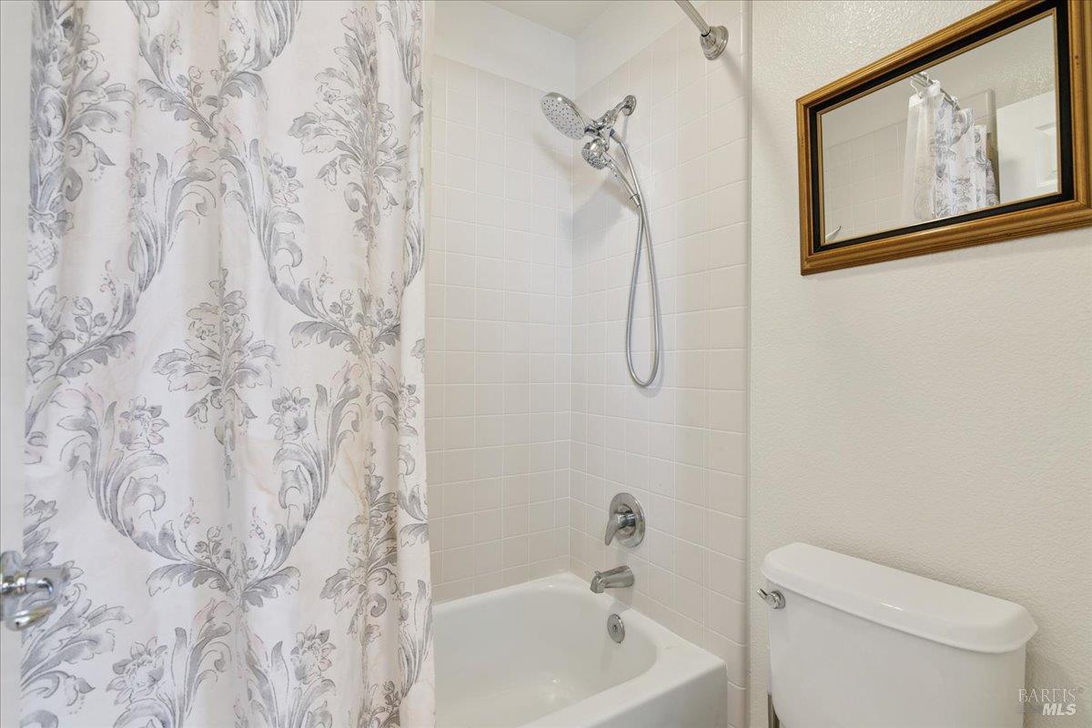 Detail Gallery Image 27 of 34 For 2855 Shelter Hill Dr, Fairfield,  CA 94534 - 4 Beds | 3/1 Baths