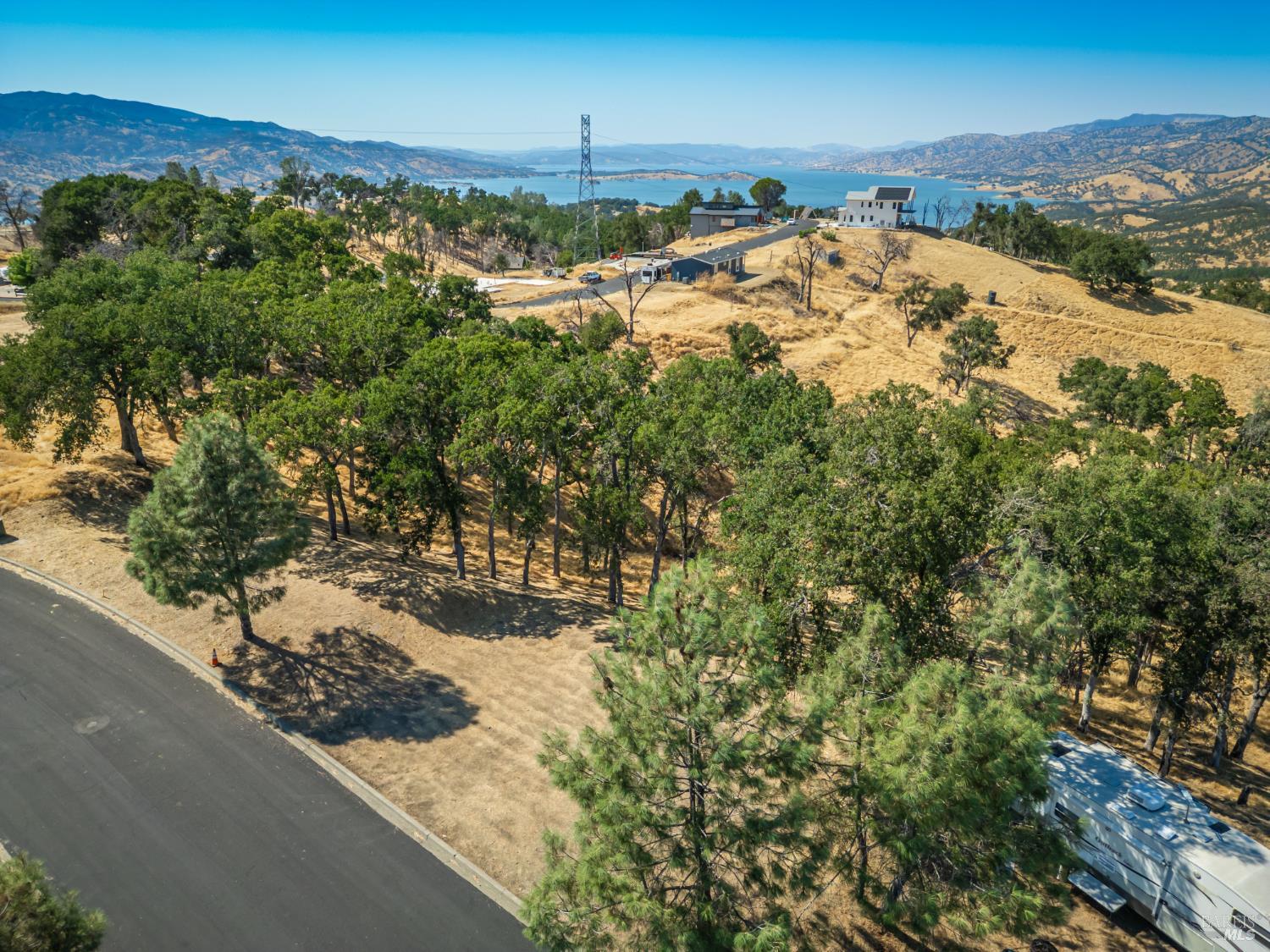 Detail Gallery Image 11 of 31 For 414 Woodhaven Ct, Napa,  CA 94558 - – Beds | – Baths