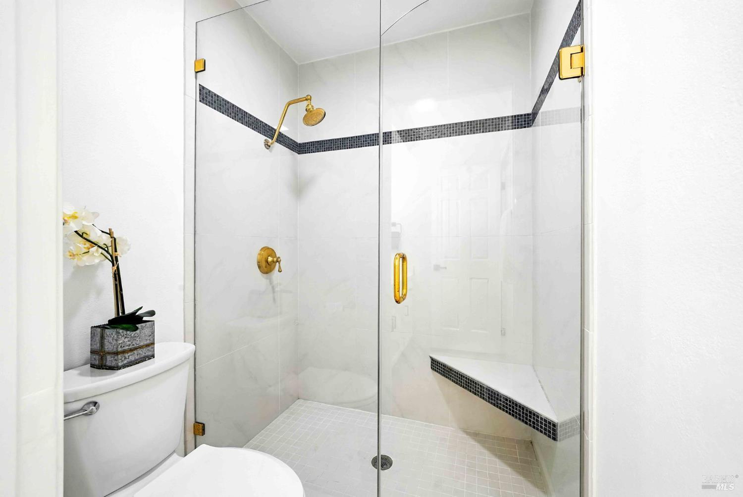 Detail Gallery Image 19 of 25 For 120 Seawind Dr, Vallejo,  CA 94590 - 3 Beds | 2 Baths