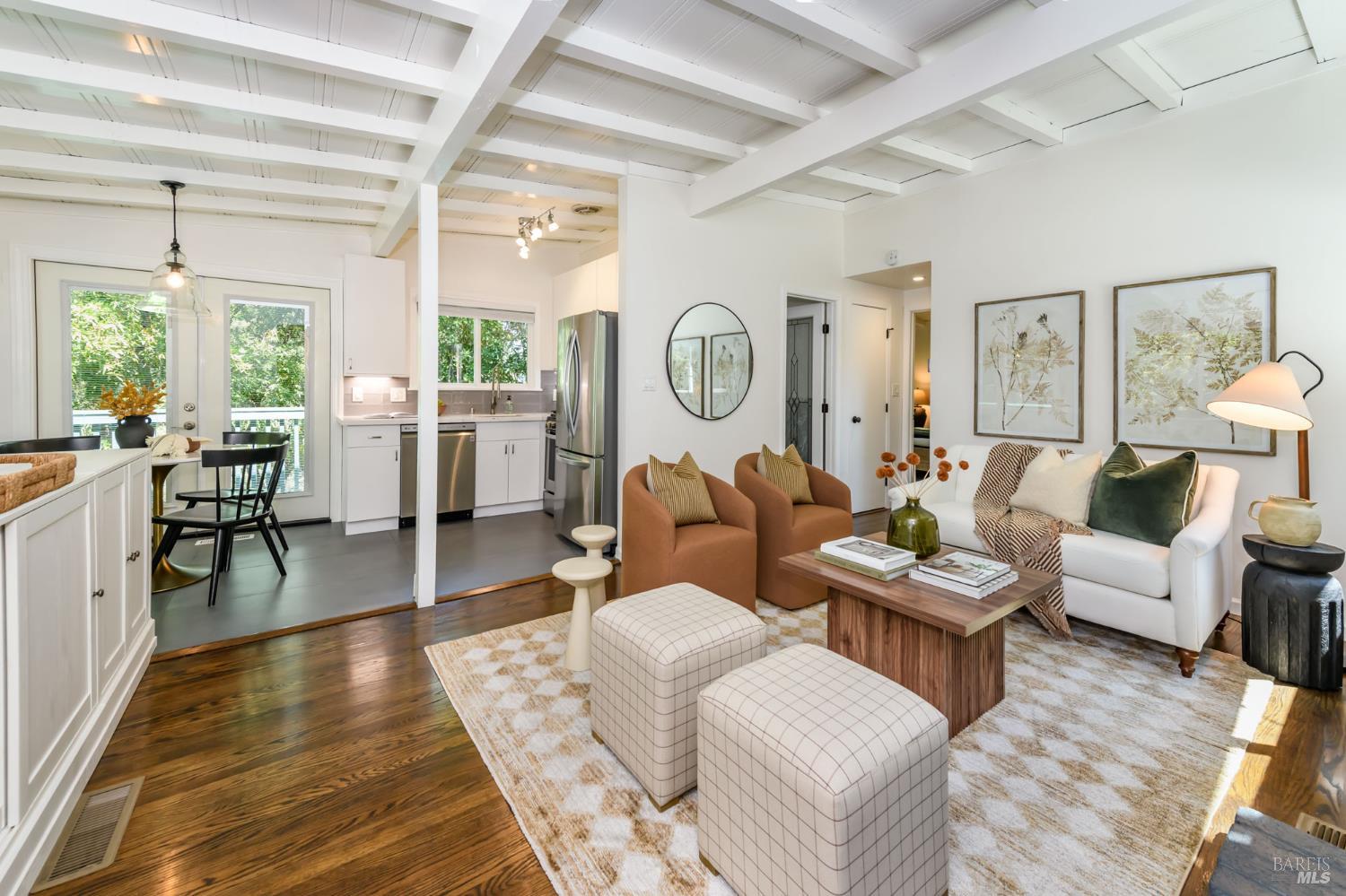 Detail Gallery Image 6 of 32 For 31 Glen Ave, San Rafael,  CA 94901 - 3 Beds | 2 Baths