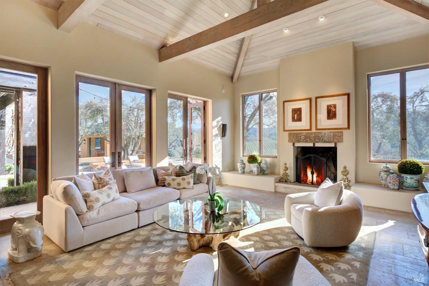 Detail Gallery Image 11 of 98 For 8320 Franz Valley Rd, Calistoga,  CA 94515 - 8 Beds | 8/2 Baths