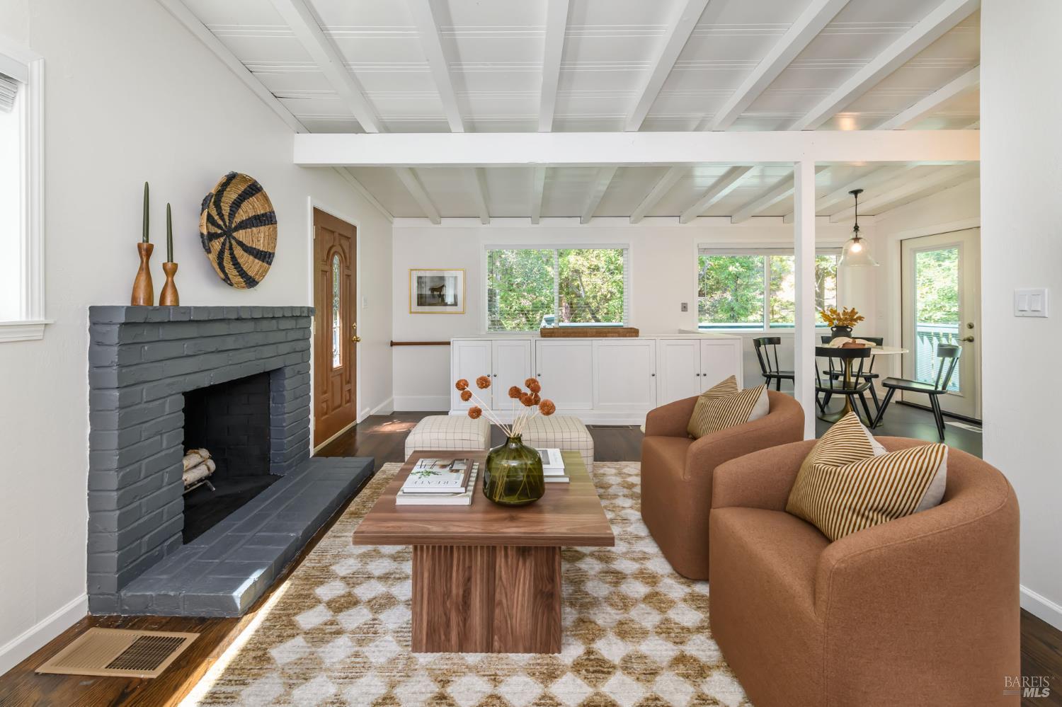 Detail Gallery Image 9 of 32 For 31 Glen Ave, San Rafael,  CA 94901 - 3 Beds | 2 Baths