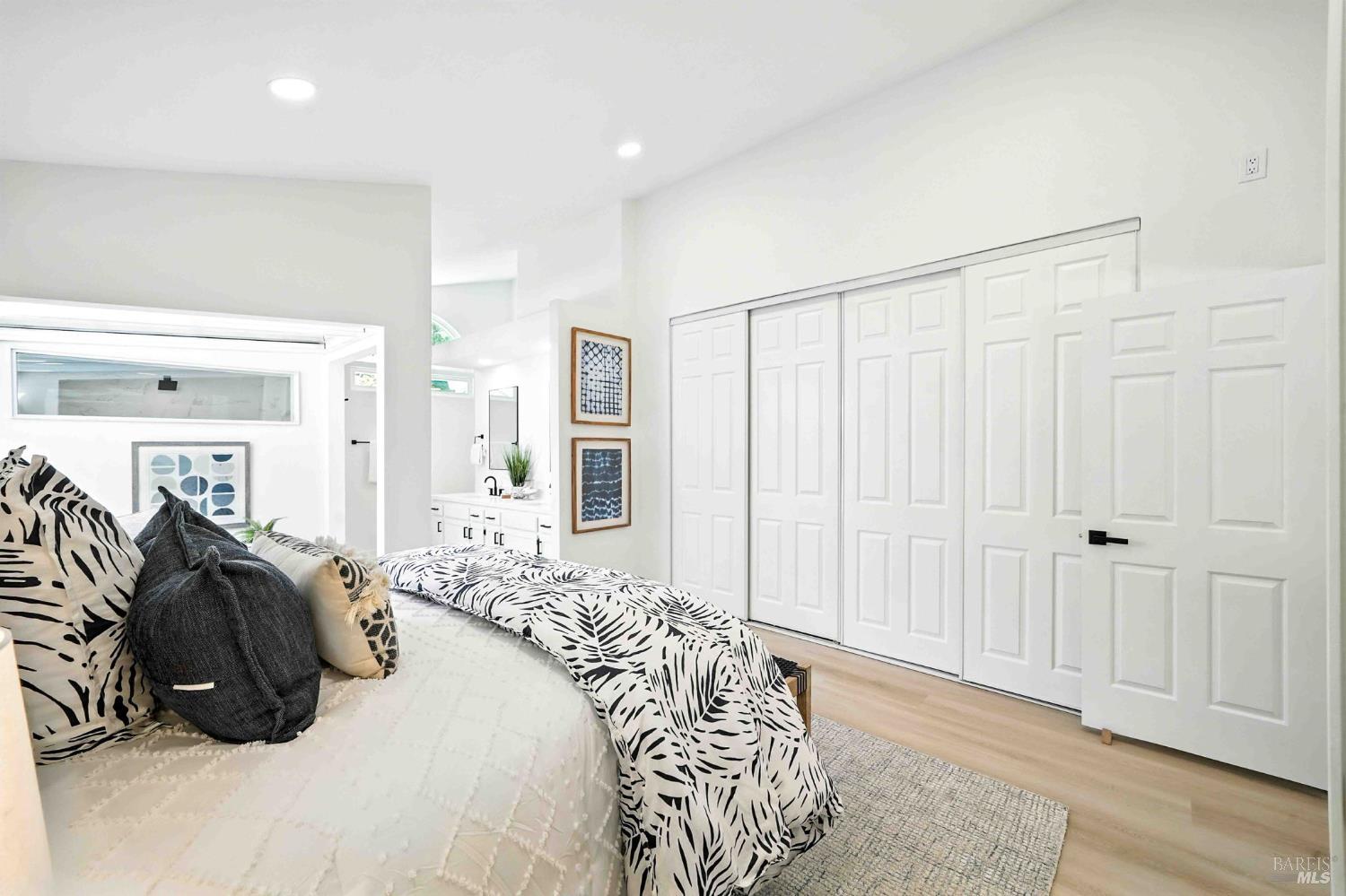 Detail Gallery Image 12 of 25 For 120 Seawind Dr, Vallejo,  CA 94590 - 3 Beds | 2 Baths