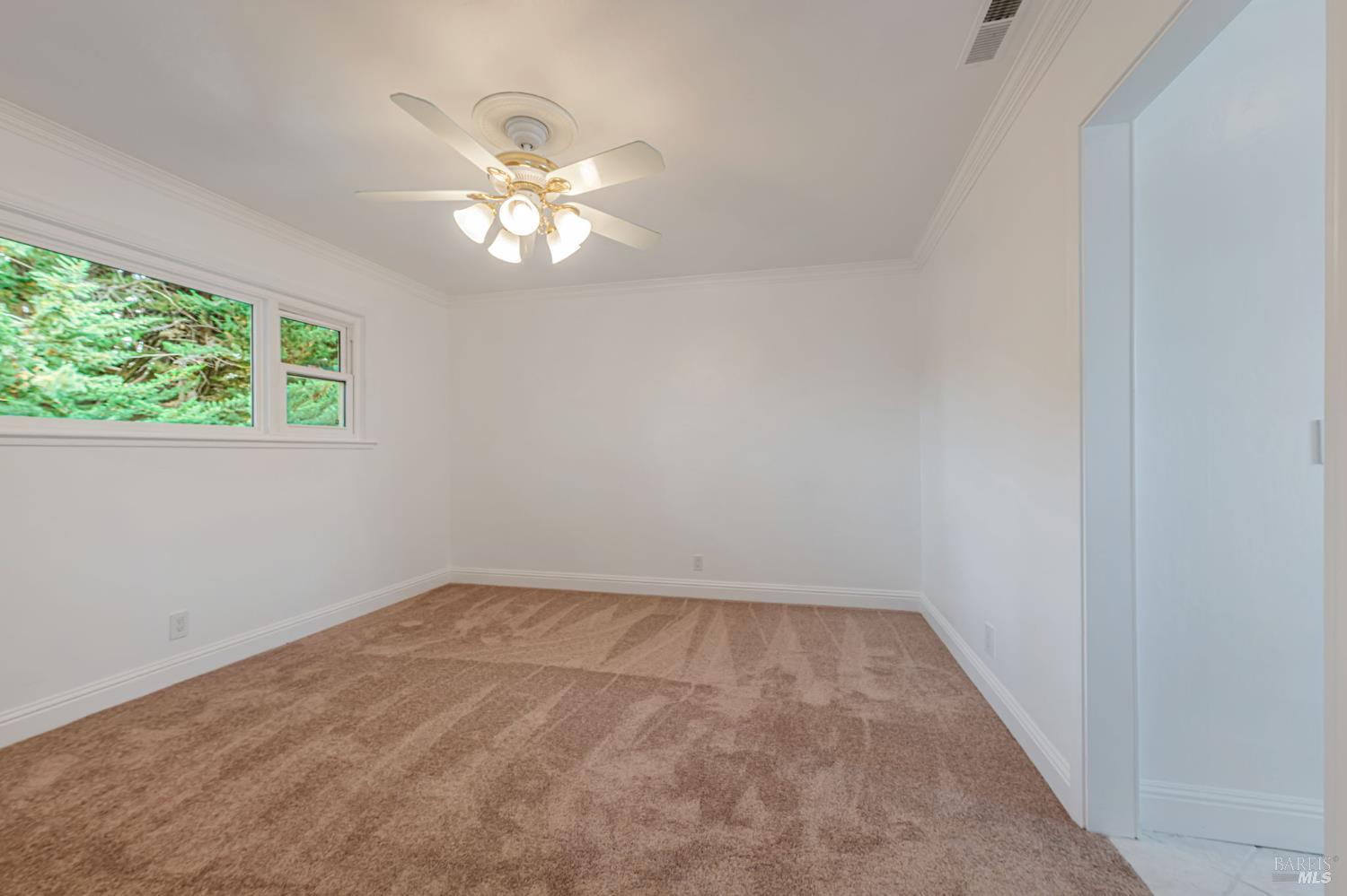 Detail Gallery Image 25 of 44 For 3 La Noche Ct, Novato,  CA 94945 - 4 Beds | 3 Baths