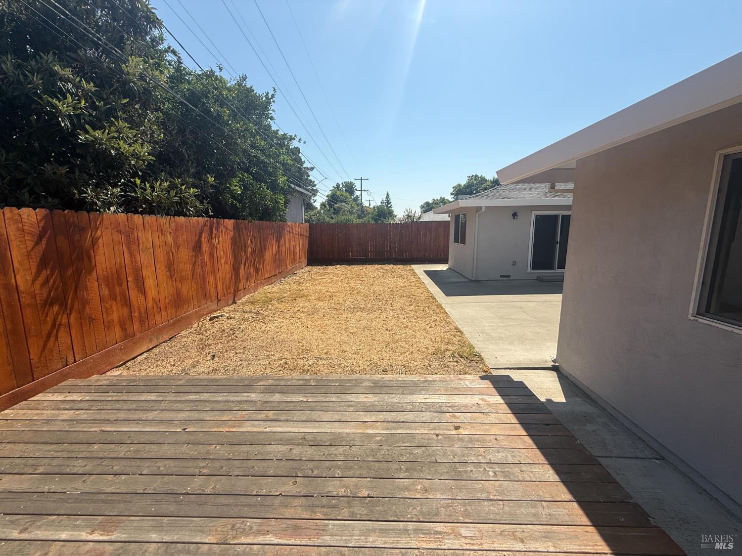 Detail Gallery Image 11 of 12 For 660 W F St, Dixon,  CA 95620 - 4 Beds | 2 Baths