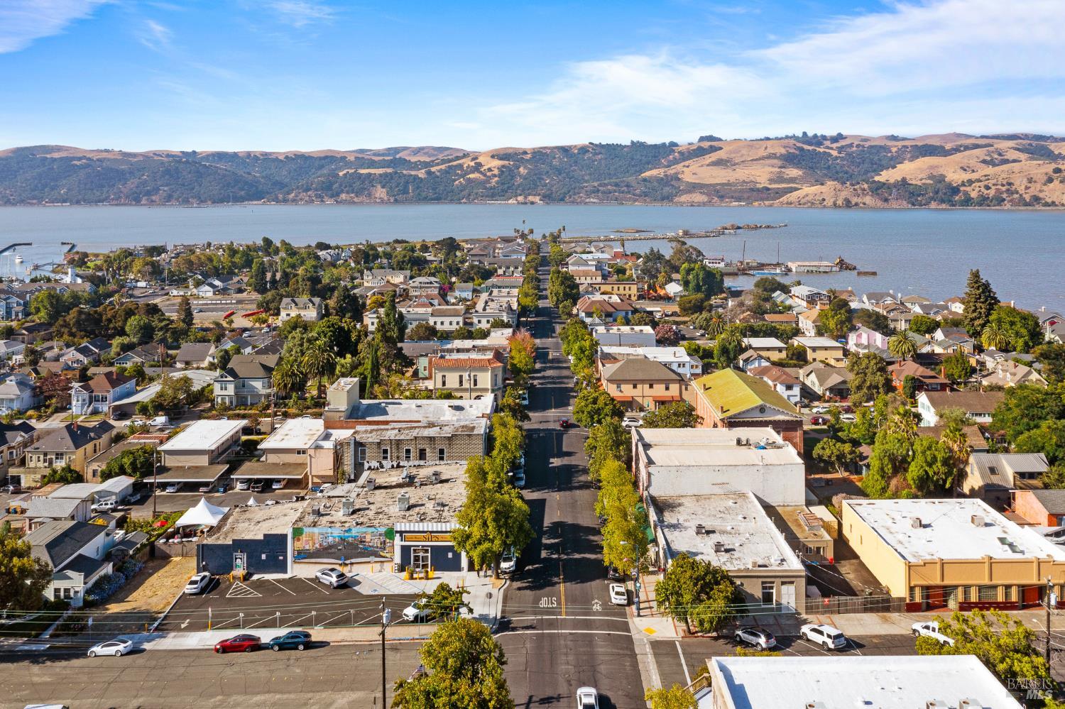 Detail Gallery Image 20 of 22 For 1125 E 5th St #B,  Benicia,  CA 94510 - – Beds | – Baths