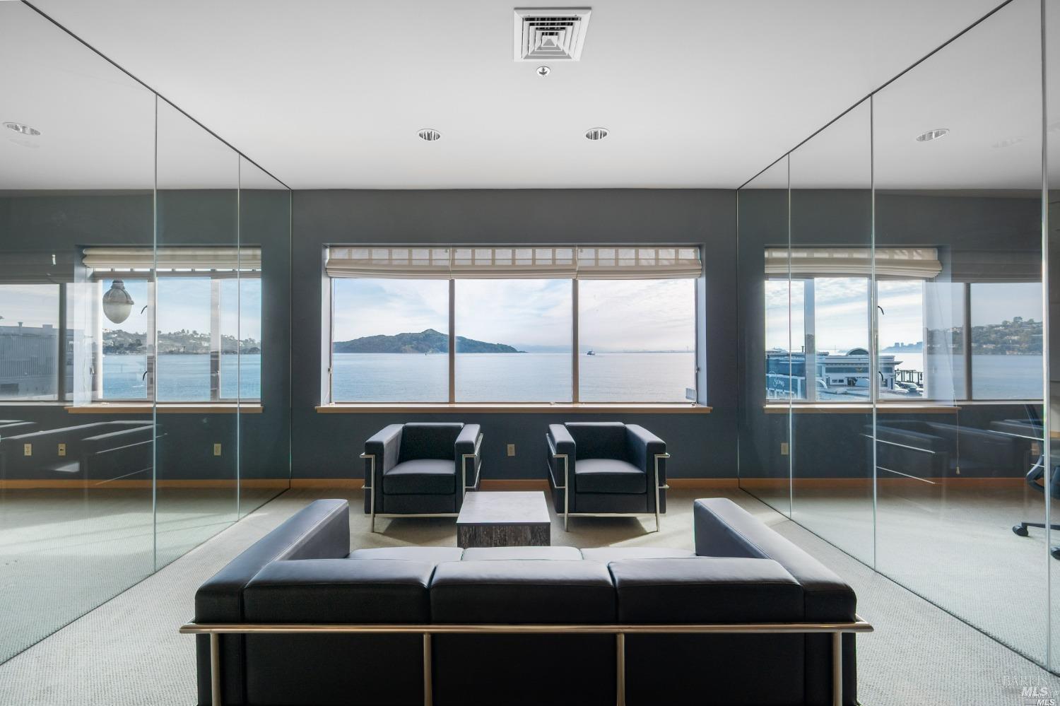 Detail Gallery Image 14 of 37 For 599 Bridgeway Unkn, Sausalito,  CA 94965 - – Beds | – Baths