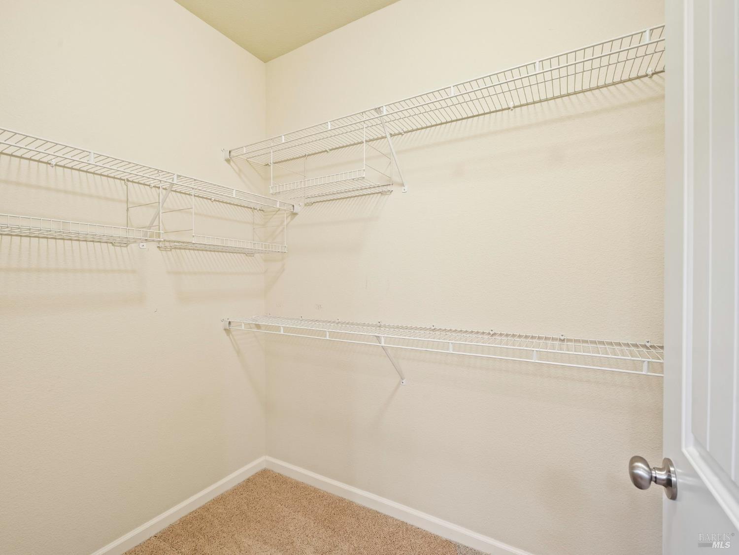 Detail Gallery Image 15 of 28 For 165 Stonegate Cir #E,  Cloverdale,  CA 95425 - 2 Beds | 2 Baths