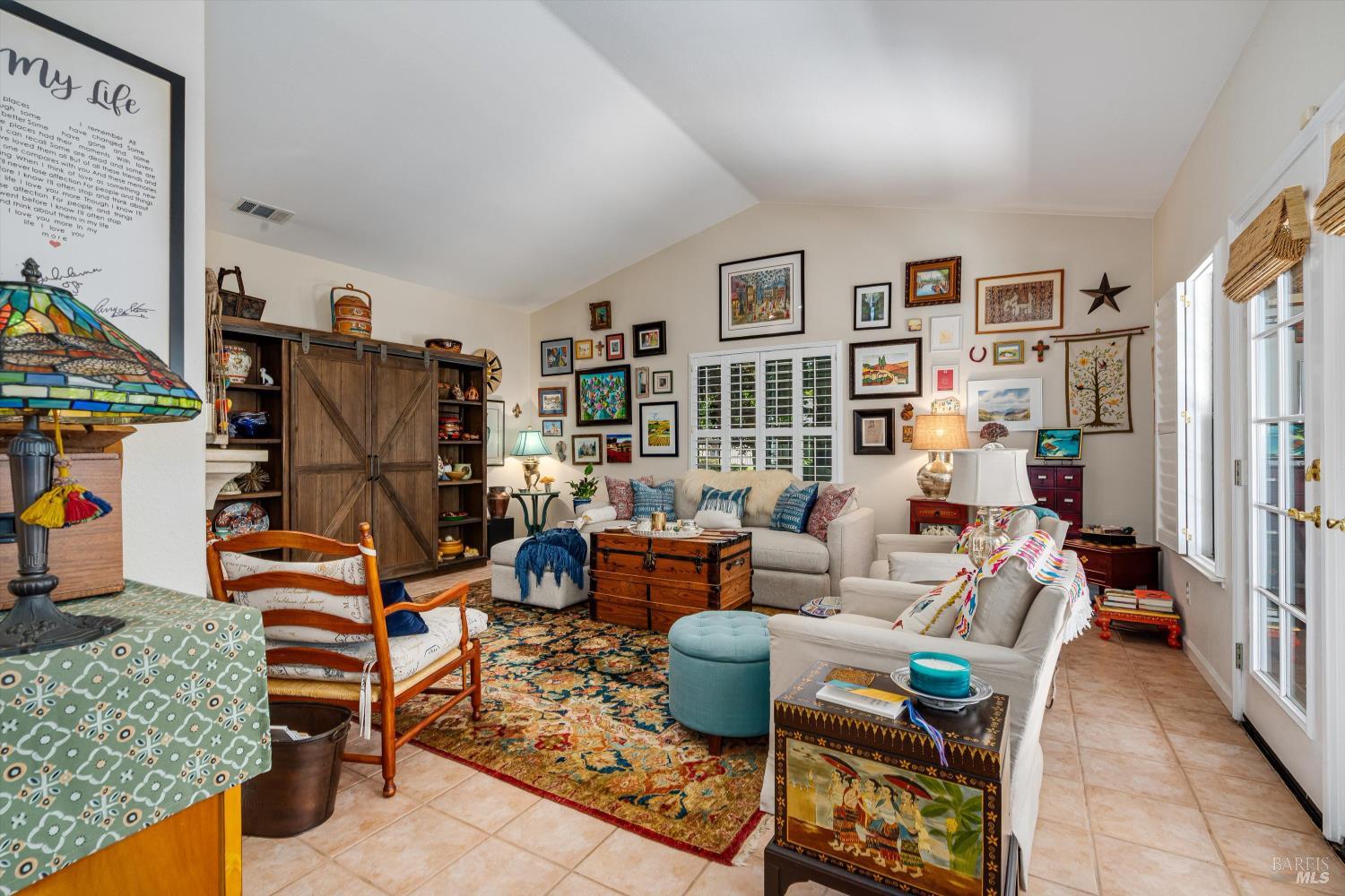 Detail Gallery Image 10 of 28 For 701 Amherst Cir, Sonoma,  CA 95476 - 3 Beds | 2 Baths