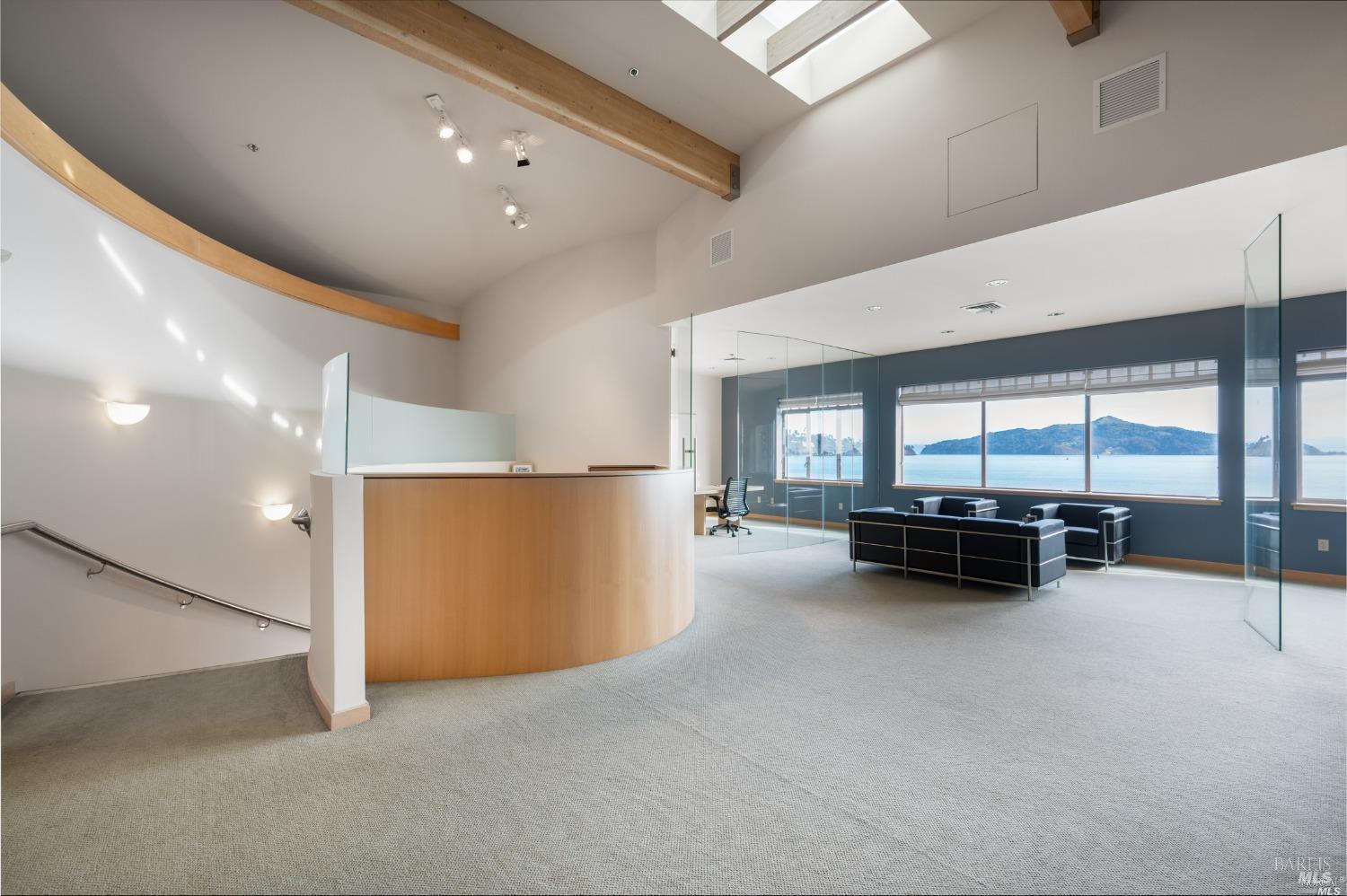 Detail Gallery Image 13 of 37 For 599 Bridgeway Unkn, Sausalito,  CA 94965 - – Beds | – Baths