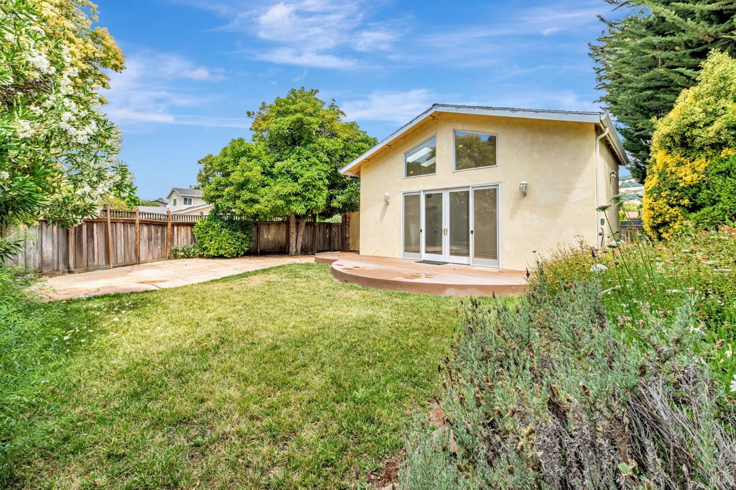 Detail Gallery Image 36 of 44 For 3 La Noche Ct, Novato,  CA 94945 - 4 Beds | 3 Baths