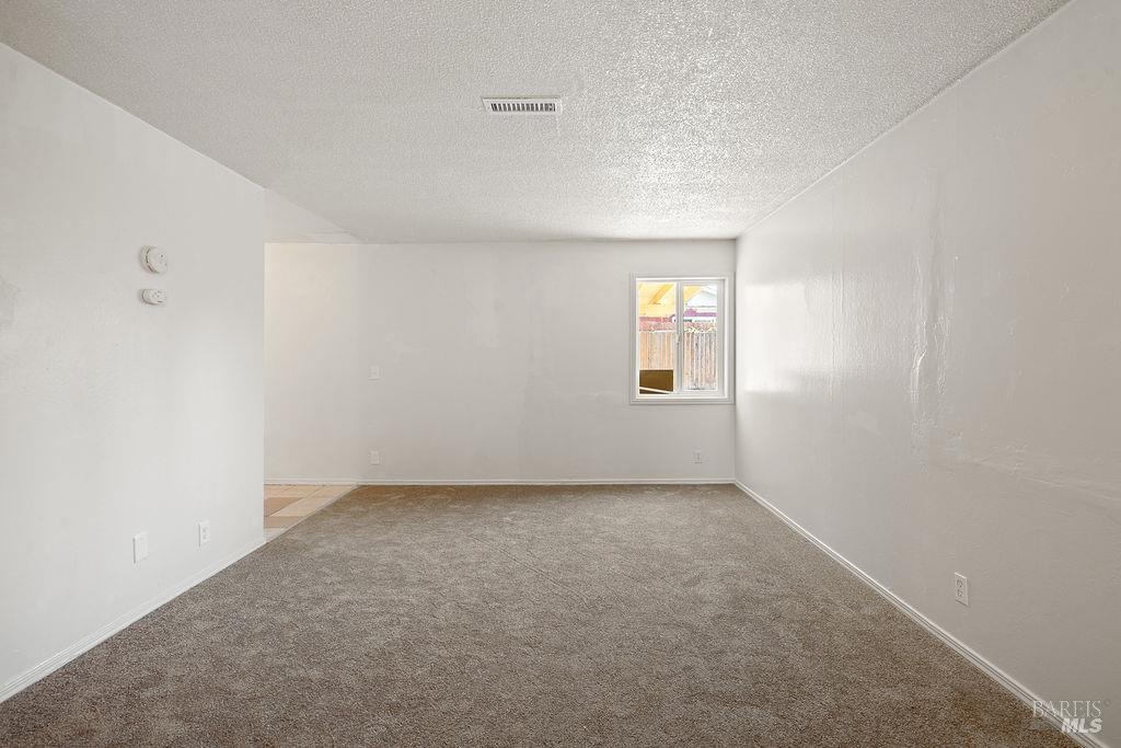Detail Gallery Image 6 of 39 For 1773 Severus Dr, Vallejo,  CA 94589 - 4 Beds | 2 Baths