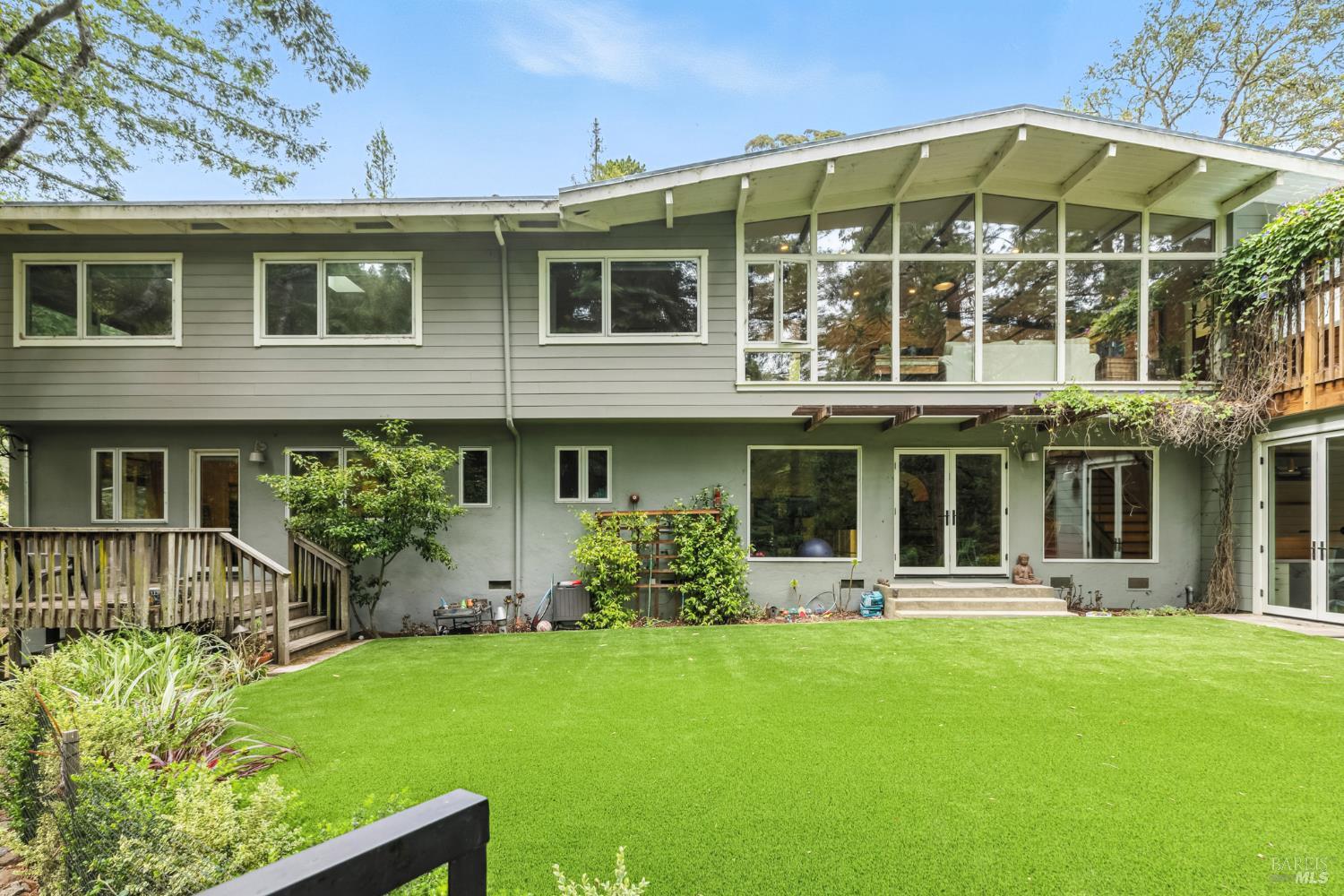 Detail Gallery Image 60 of 63 For 31 Glen Dr, Mill Valley,  CA 94941 - 4 Beds | 4 Baths