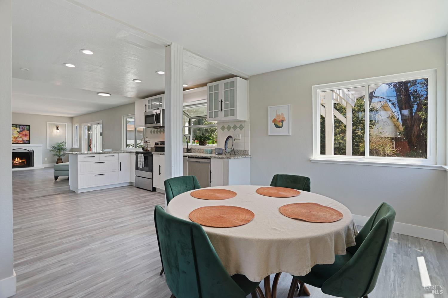 Detail Gallery Image 14 of 51 For 4881 Regency Pl, Fairfield,  CA 94534 - 3 Beds | 2/1 Baths