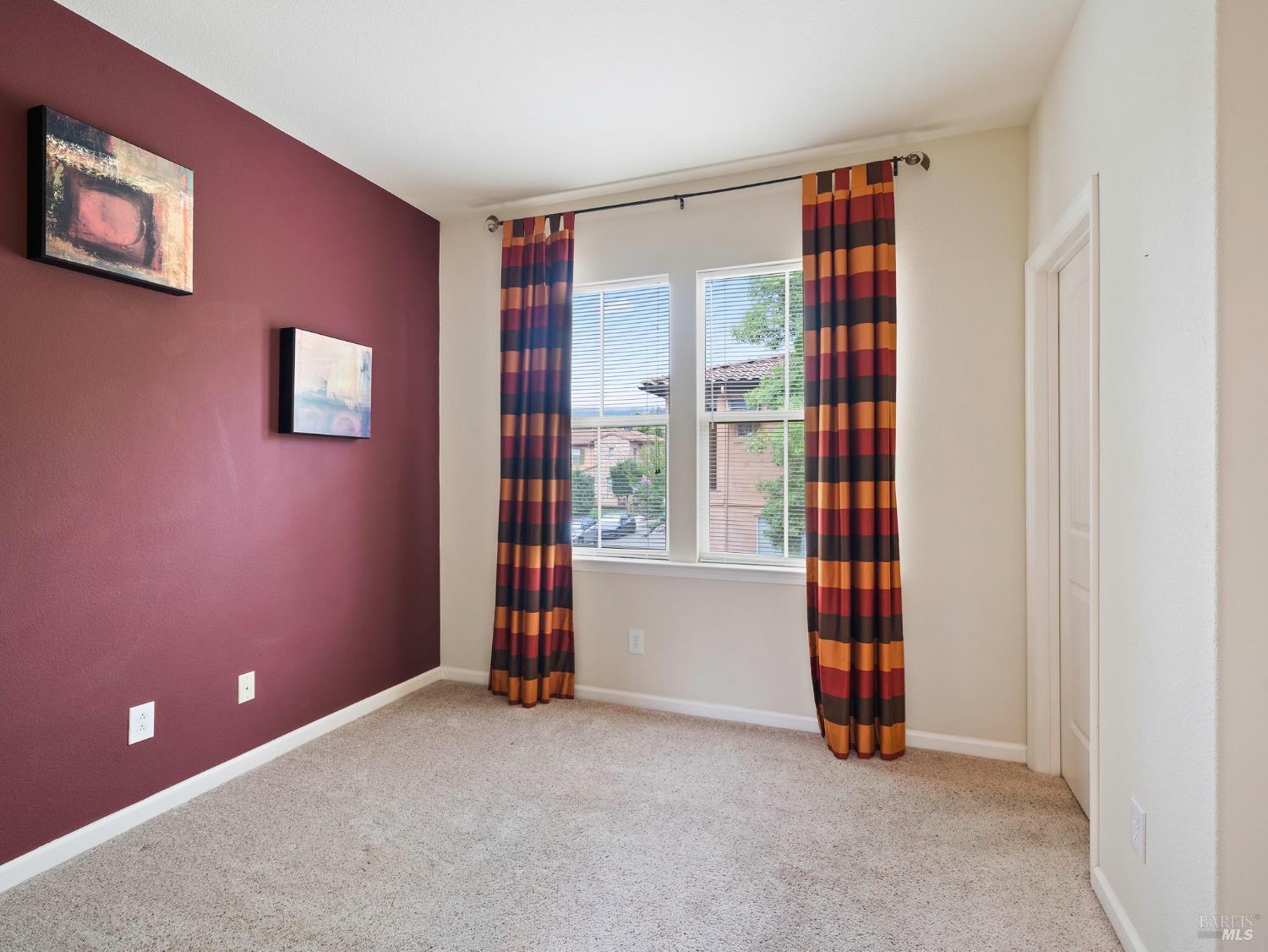 Detail Gallery Image 18 of 28 For 165 Stonegate Cir #E,  Cloverdale,  CA 95425 - 2 Beds | 2 Baths