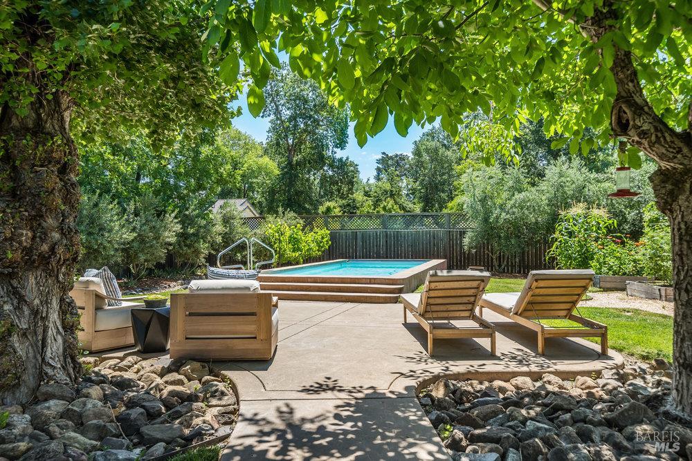 Detail Gallery Image 5 of 65 For 278 Laurel Ave, Kenwood,  CA 95452 - 4 Beds | 2 Baths