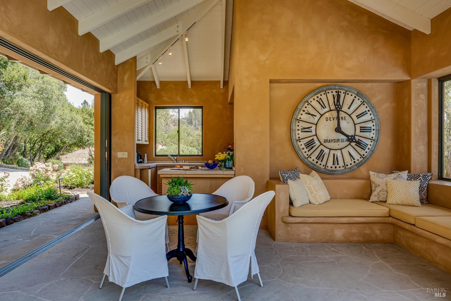 Detail Gallery Image 44 of 98 For 8320 Franz Valley Rd, Calistoga,  CA 94515 - 8 Beds | 8/2 Baths