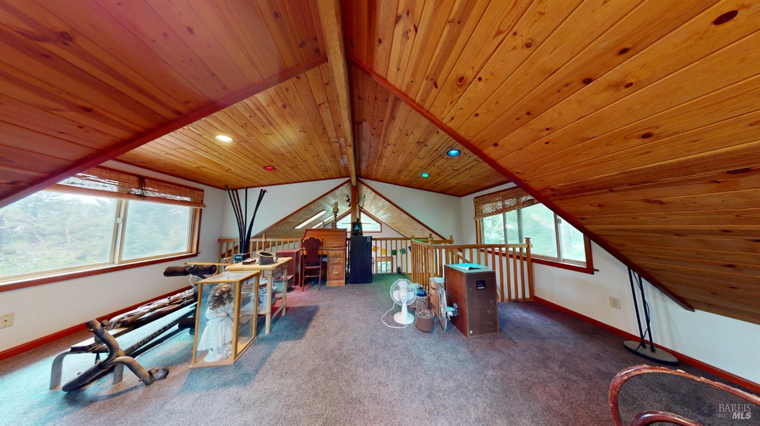 Detail Gallery Image 12 of 16 For 65235 Hwy 271 Hwy, Leggett,  CA 95585 - 4 Beds | 2 Baths