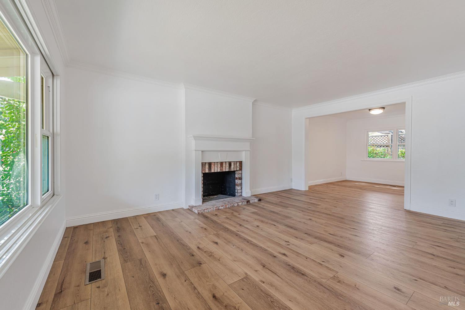 Detail Gallery Image 7 of 44 For 3 La Noche Ct, Novato,  CA 94945 - 4 Beds | 3 Baths