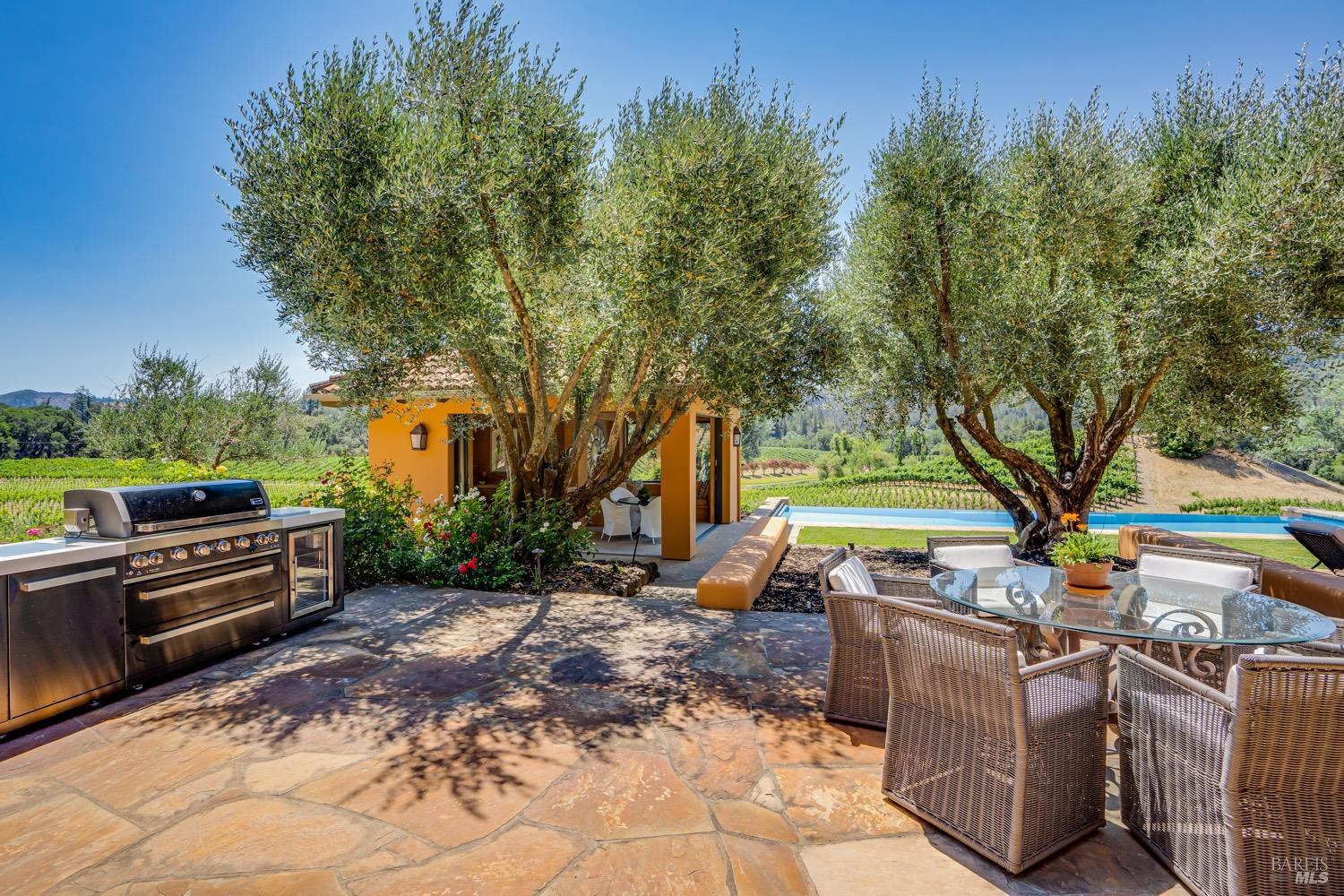Detail Gallery Image 43 of 98 For 8320 Franz Valley Rd, Calistoga,  CA 94515 - 8 Beds | 8/2 Baths