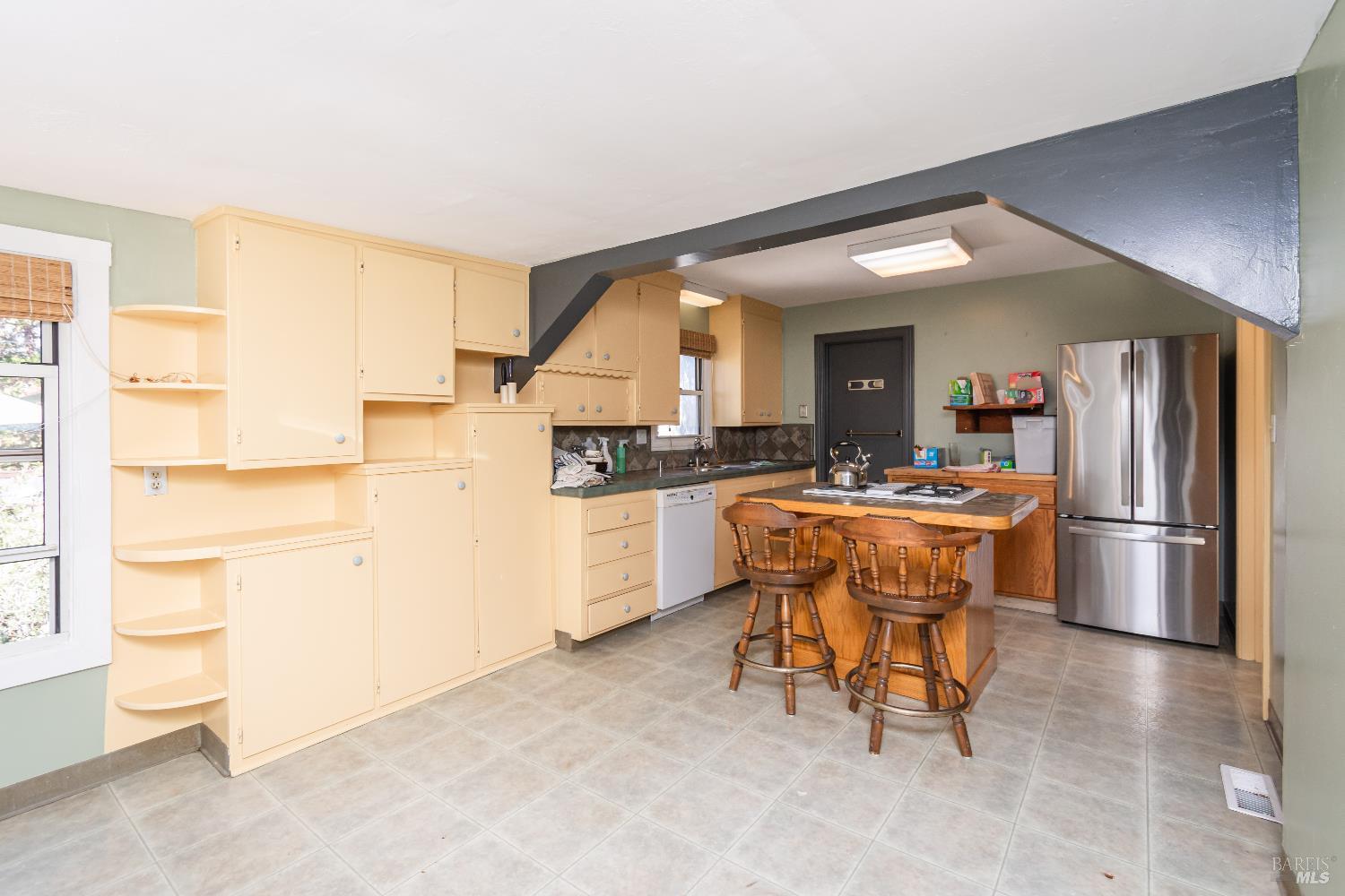 Detail Gallery Image 27 of 53 For 431 E Berna Ave, Napa,  CA 94559 - 3 Beds | 2 Baths