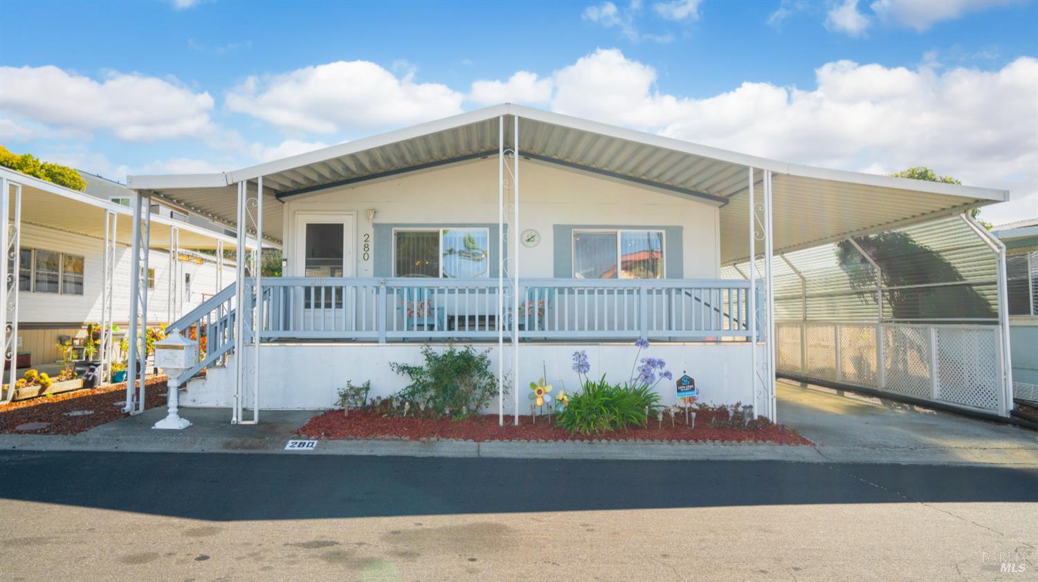 Detail Gallery Image 2 of 20 For 16401 San Pablo Ave 280, San Pablo,  CA 94806 - 2 Beds | 2 Baths