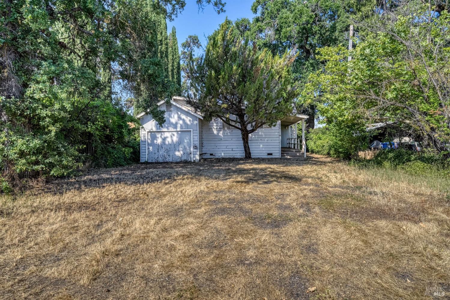 Detail Gallery Image 7 of 36 For 14095 Lakeshore Dr, Clearlake,  CA 95422 - 2 Beds | 1/1 Baths