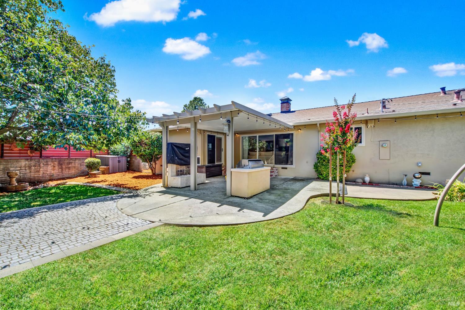Detail Gallery Image 75 of 99 For 100 Paseo Arboles Unkn, Fairfield,  CA 94534 - 3 Beds | 3 Baths