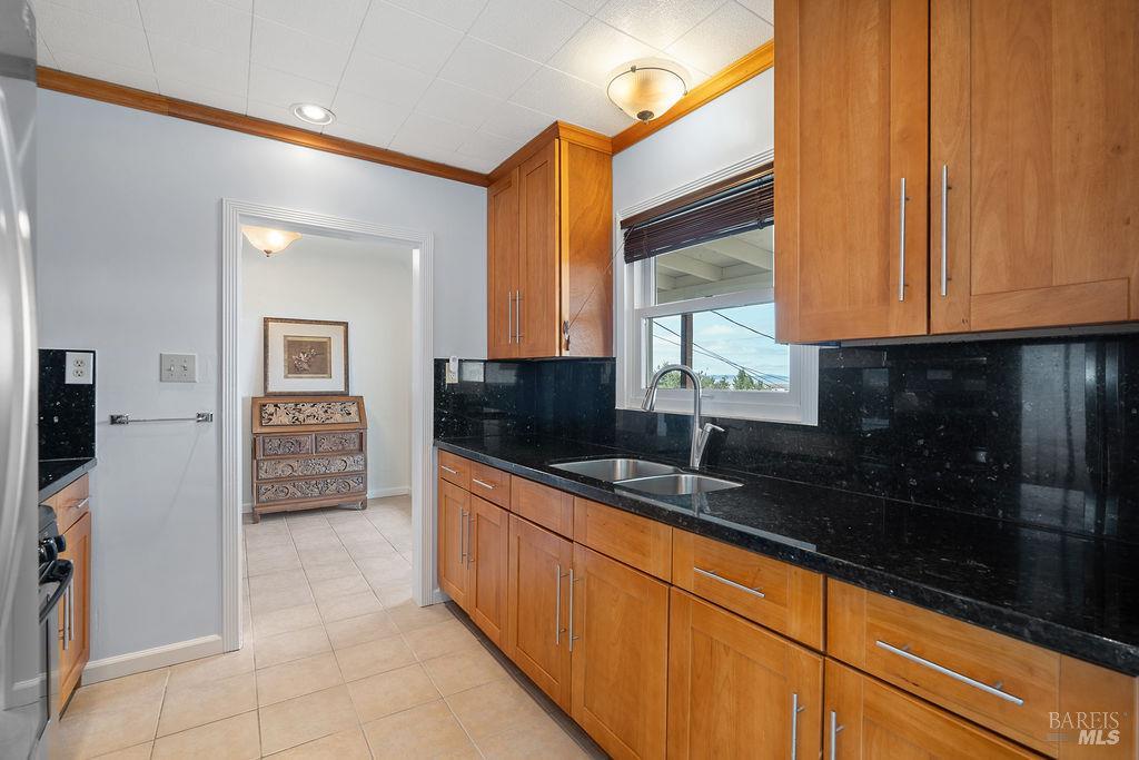 Detail Gallery Image 10 of 36 For 185 Baxter St, Vallejo,  CA 94590 - 2 Beds | 1 Baths