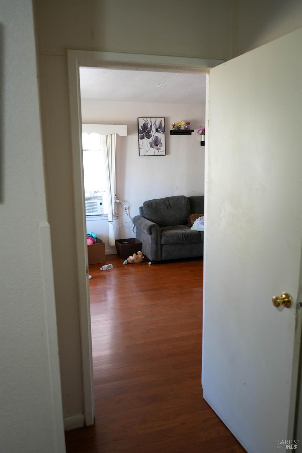Detail Gallery Image 38 of 43 For 721 5th St, Vallejo,  CA 94590 - 4 Beds | 1 Baths