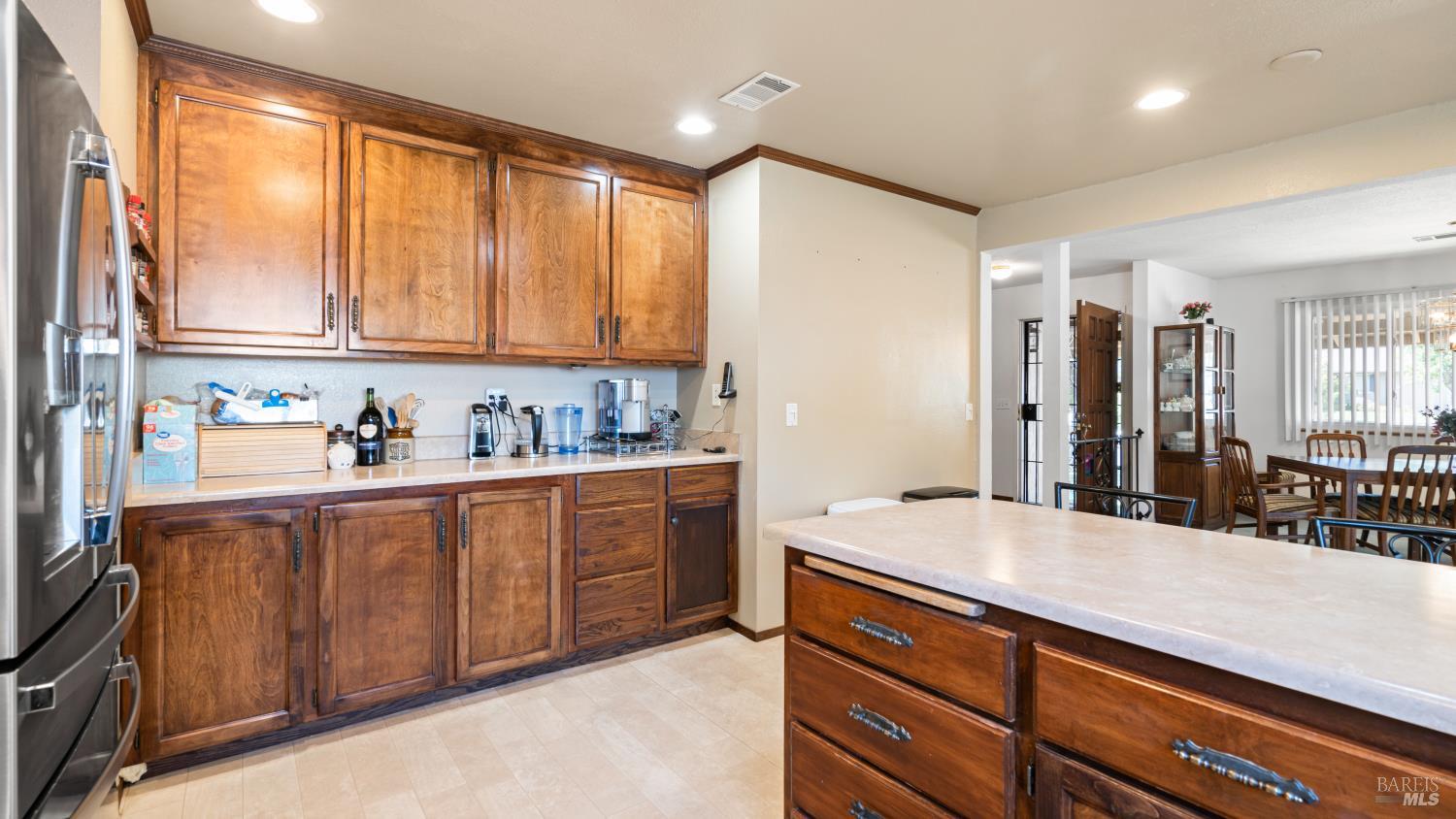 Detail Gallery Image 15 of 44 For 2875 Carmel Way, Fairfield,  CA 94534 - 4 Beds | 3 Baths